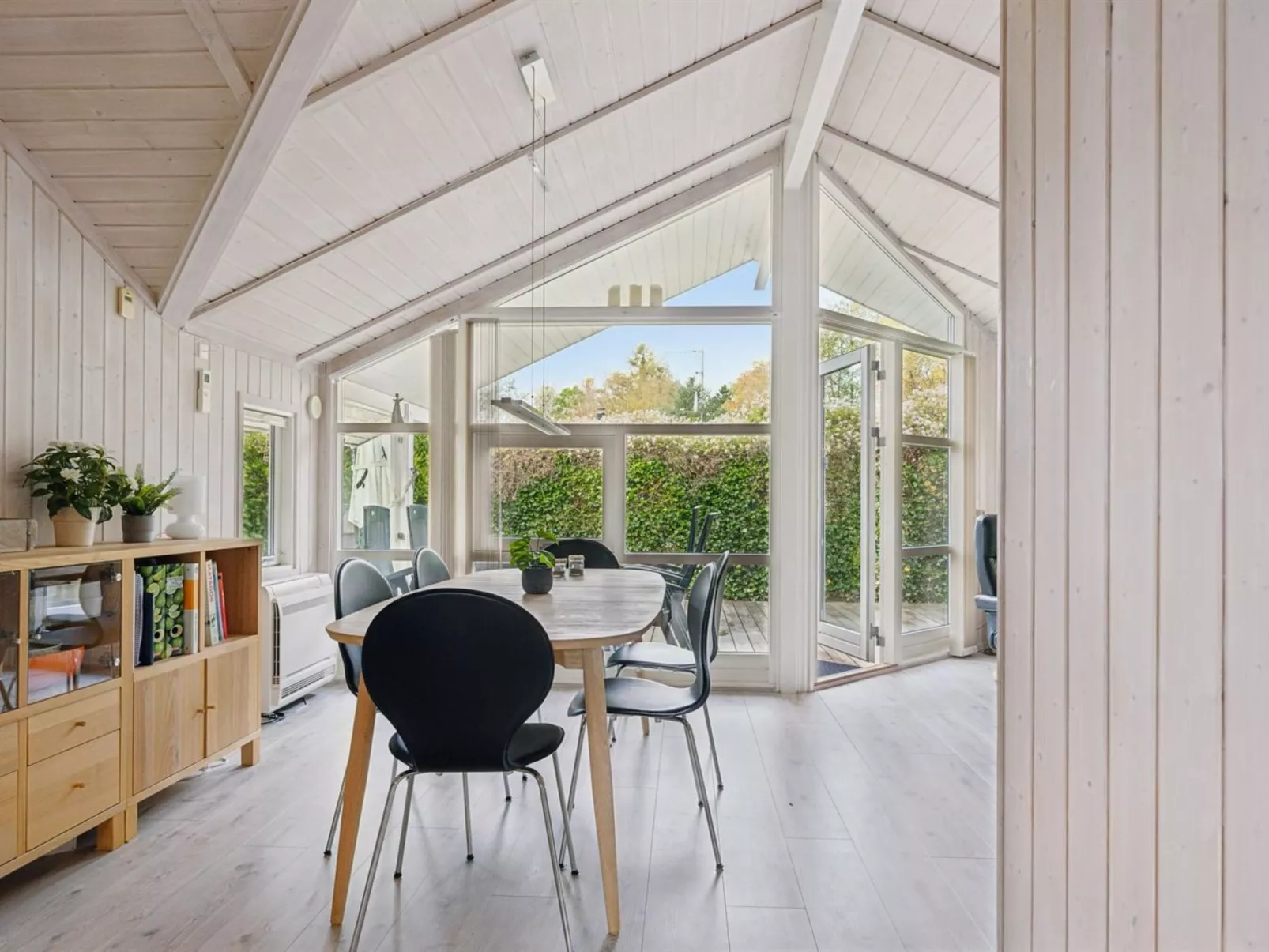 "Gyda" - 840m from the sea-Binnen