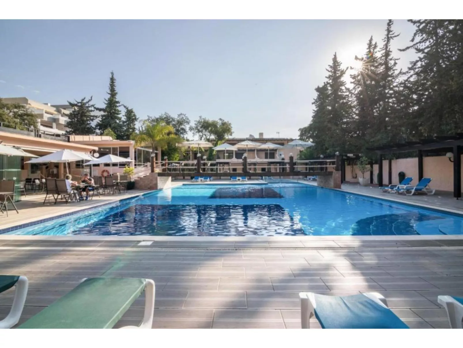 Ivone - Sunny Way-Buiten