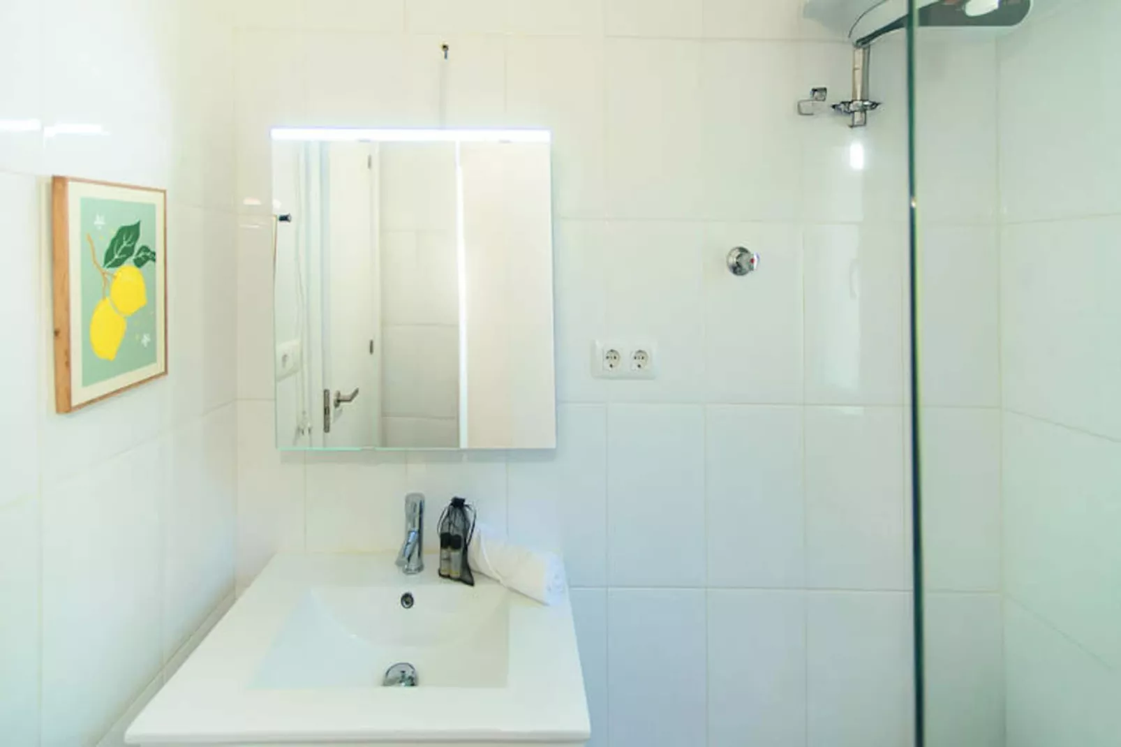 Maison à Roses-Niet-getagd