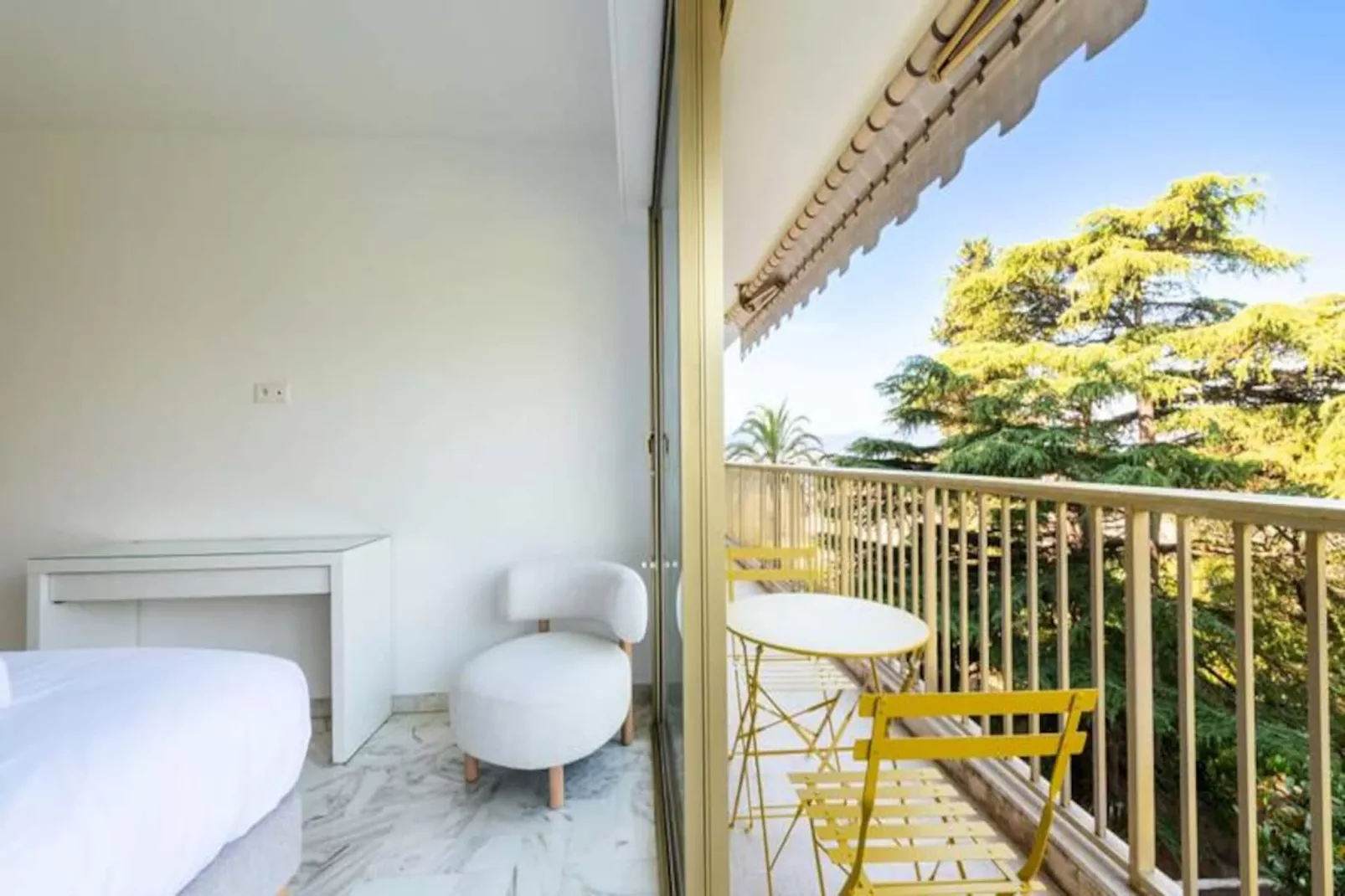 Résidence 3p Vue Mer, Piscine &ndash; Cannes Croix Des Gardes-Niet-getagd