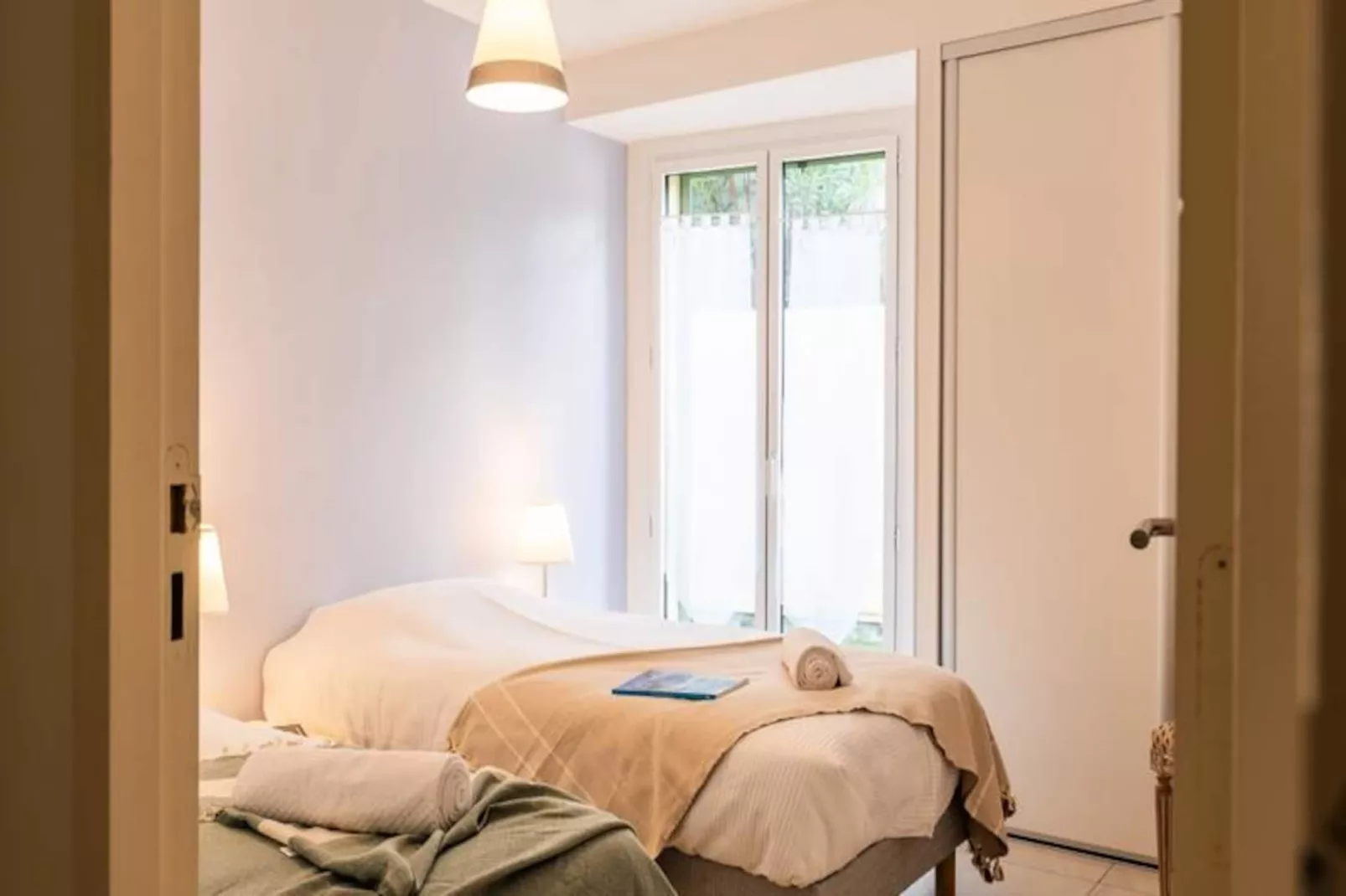 Résidence Rez-de-jardin Palm Beach, Piscine, Plages à Pied-Niet-getagd