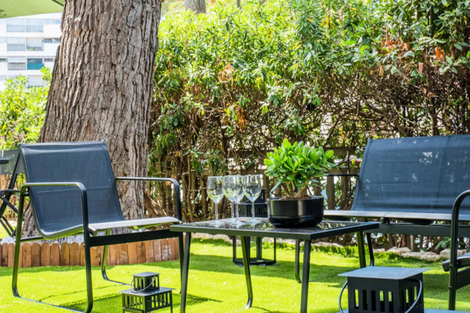 Résidence Rare ! Rez-de-jardin 10 Minutes &agrave; Pied Du Centre-Niet-getagd