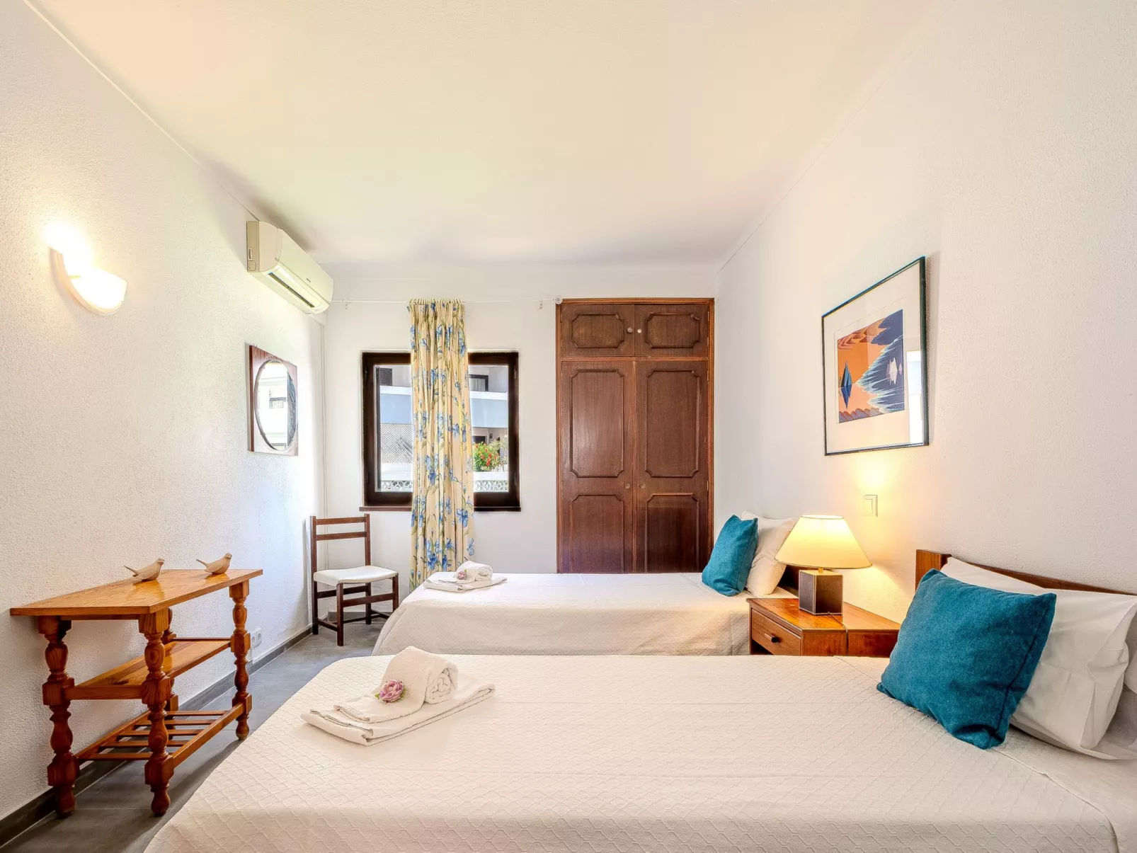 Amélia - Sunny Way-Binnen