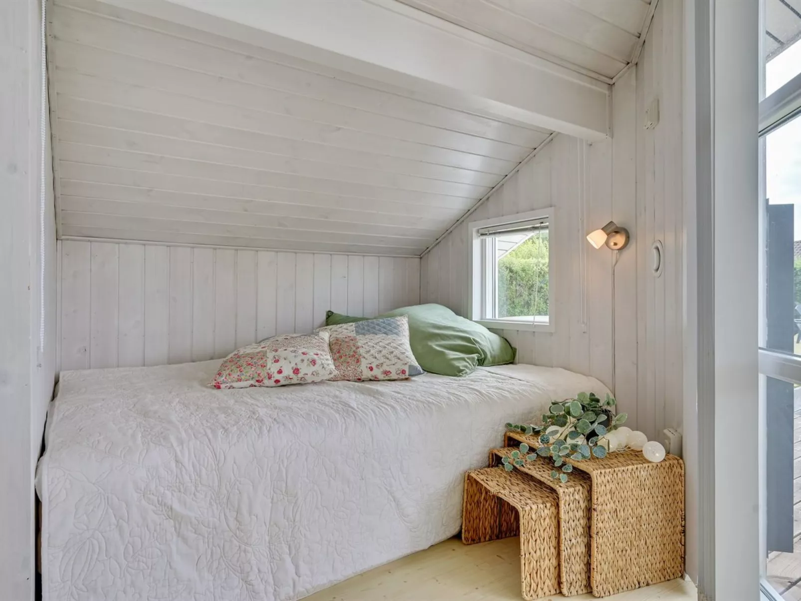 "Dyrken" - 200m from the sea-Binnen