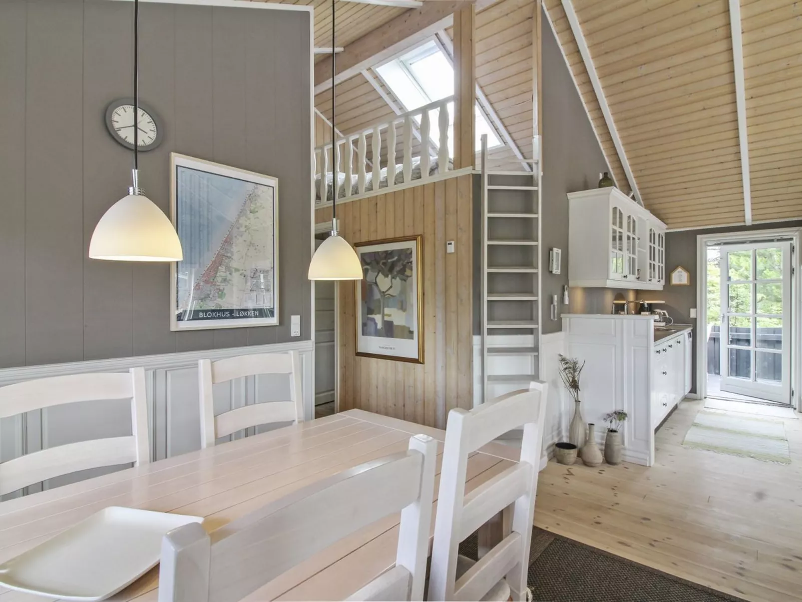 "Jens" - 425m from the sea-Binnen