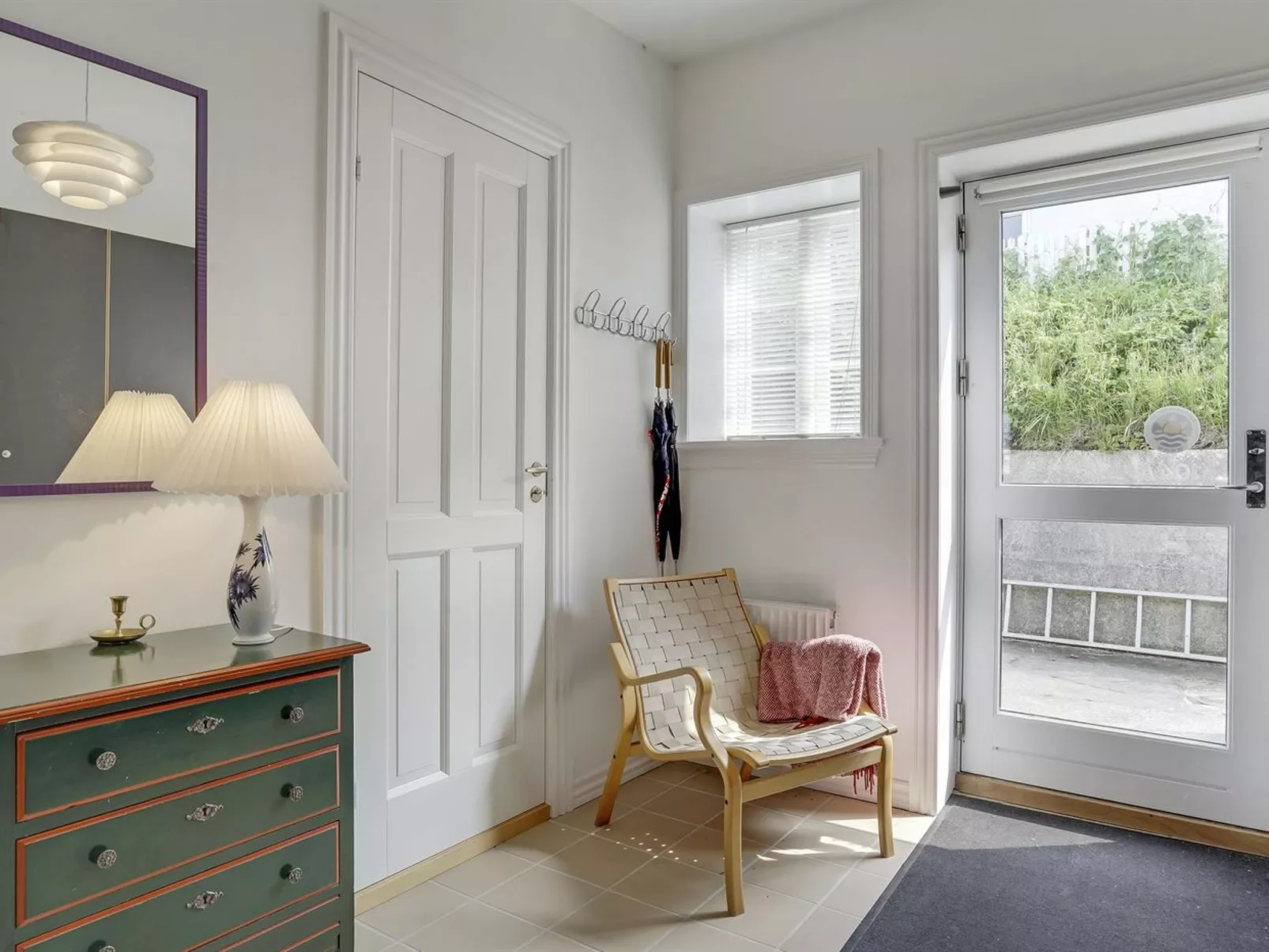 "Delfina" - 250m from the sea-Binnen