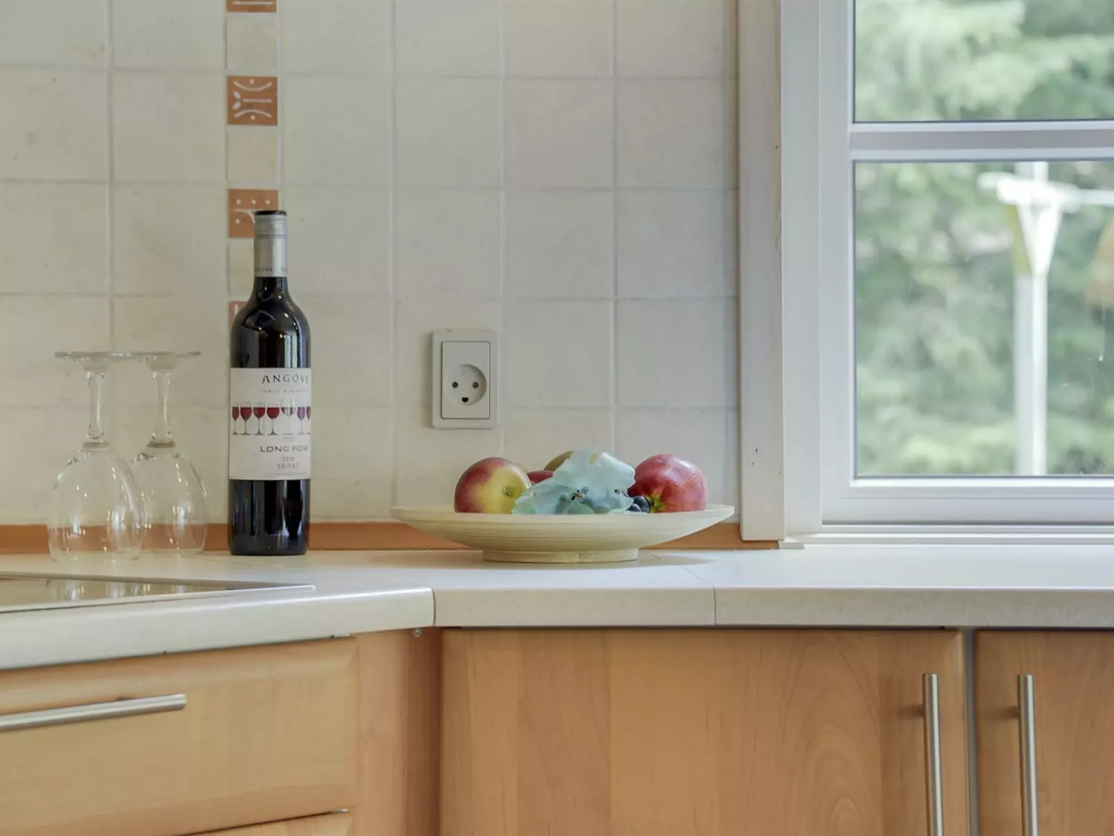 "Vaska" - 550m from the sea-Binnen