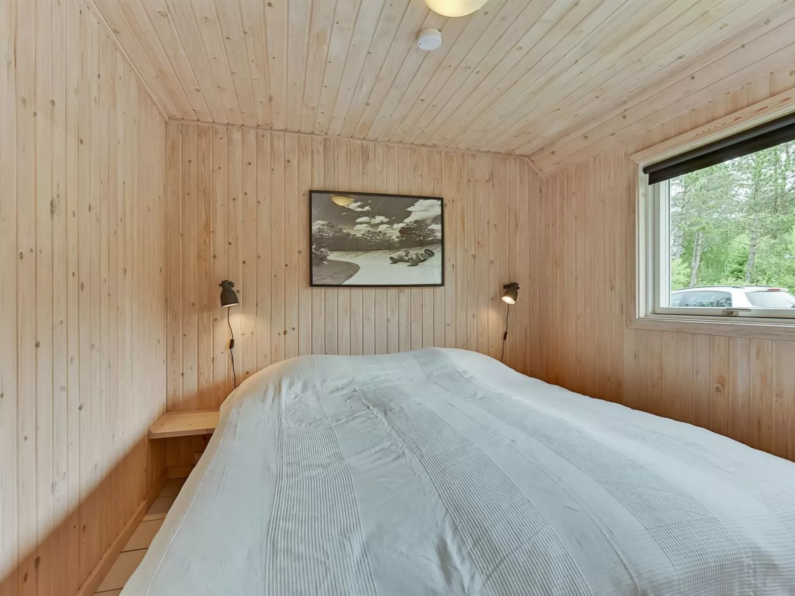 "Ellanor" - 1km from the sea-Binnen