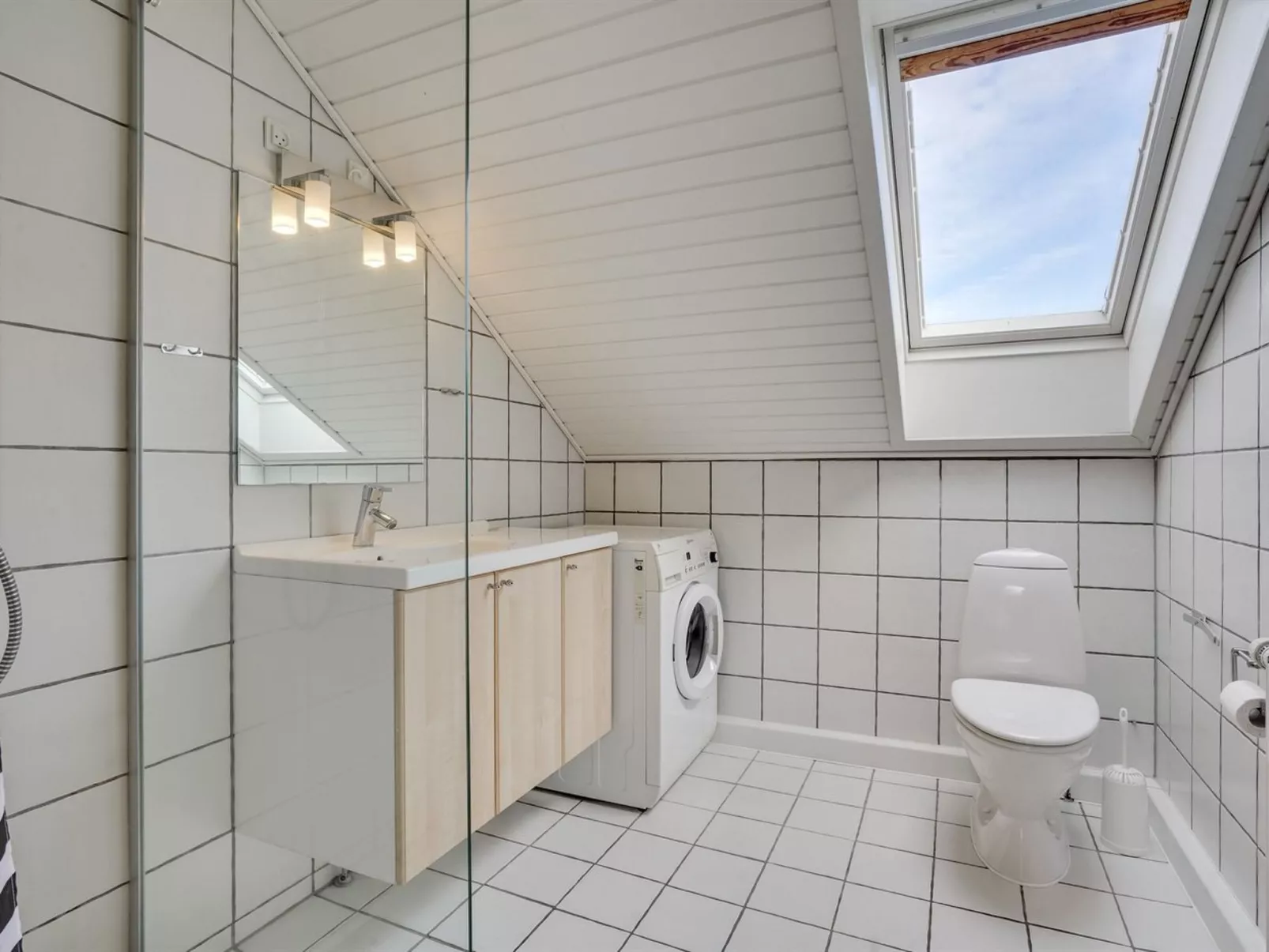 "Ameli" - 2.3km from the sea - Binnen