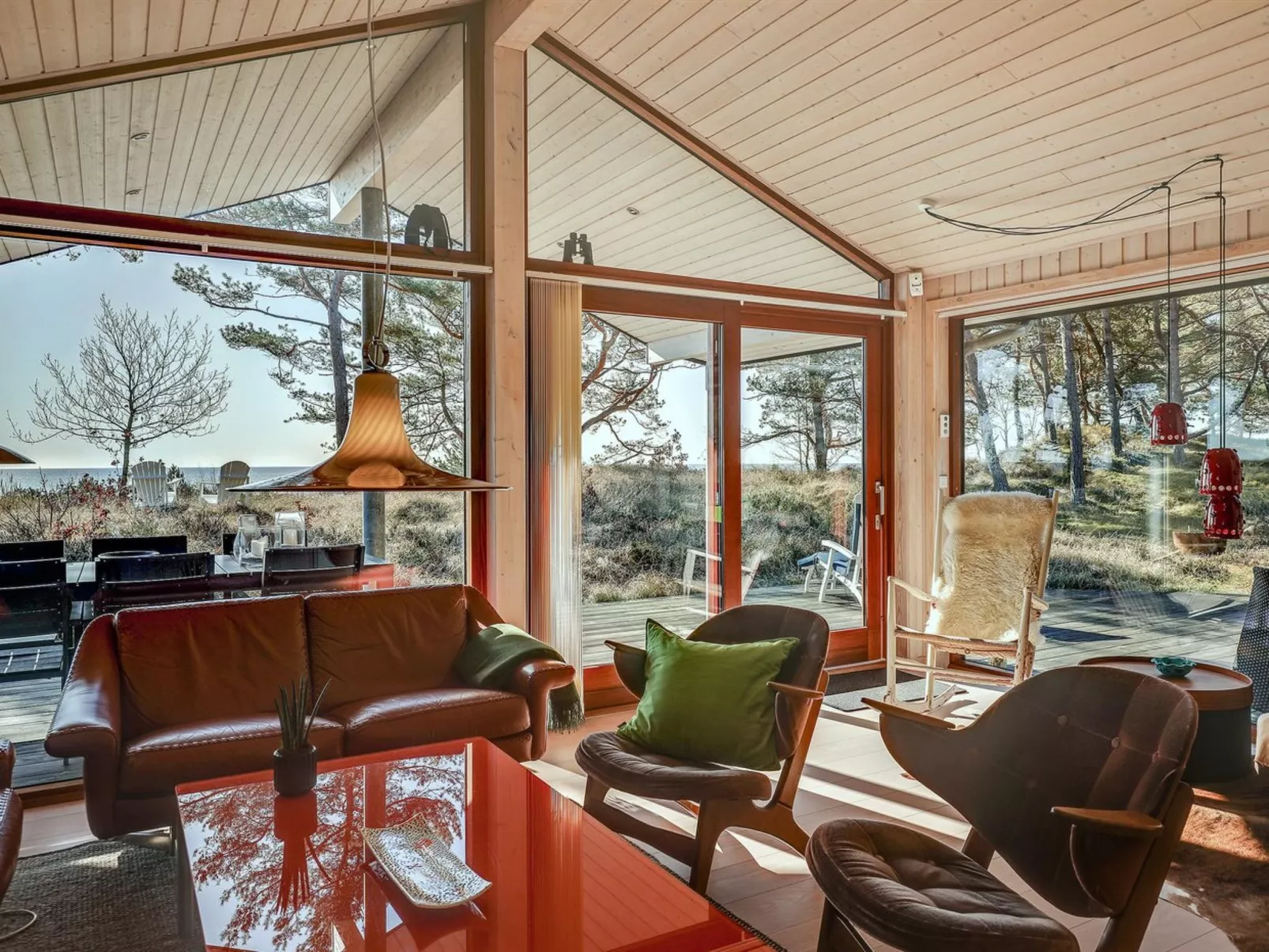 "Unto" - 25m from the sea-Binnen