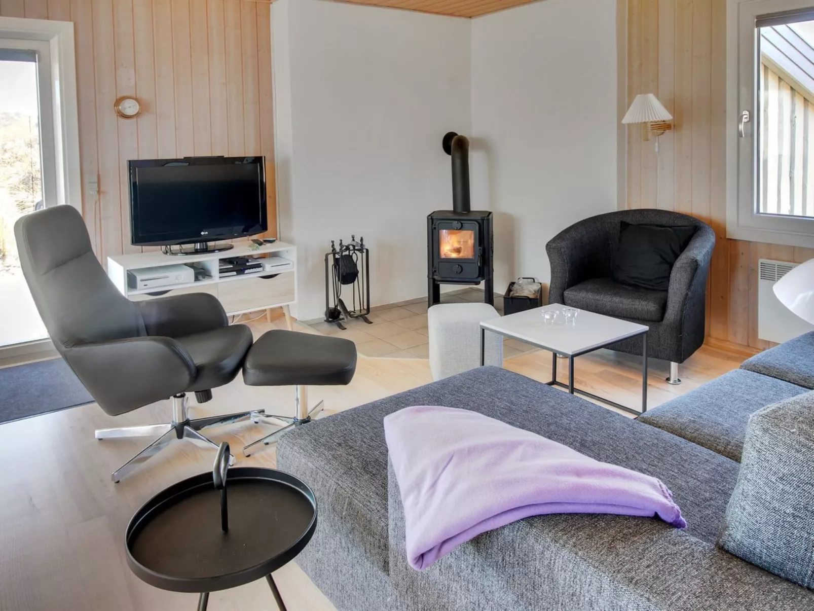 "Gundine" -  from the sea-Binnen