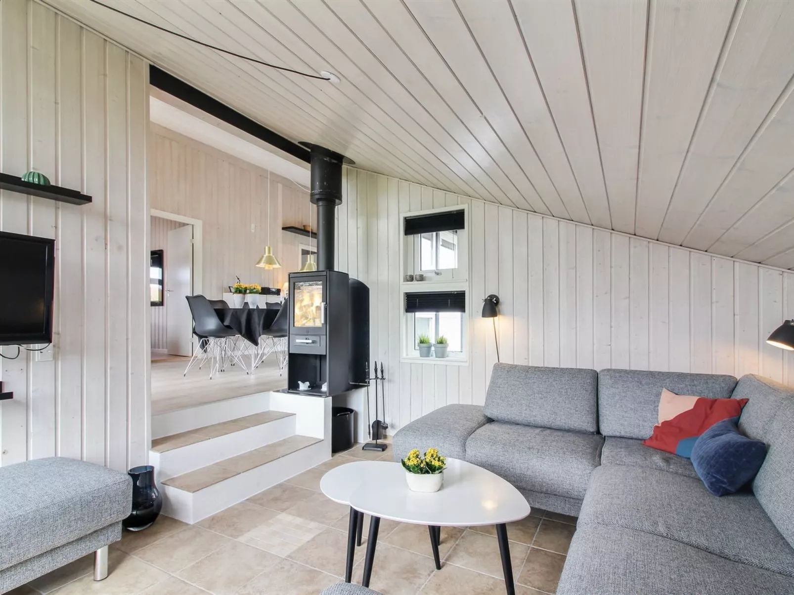 "Herbiorn" - 403m from the sea-Binnen