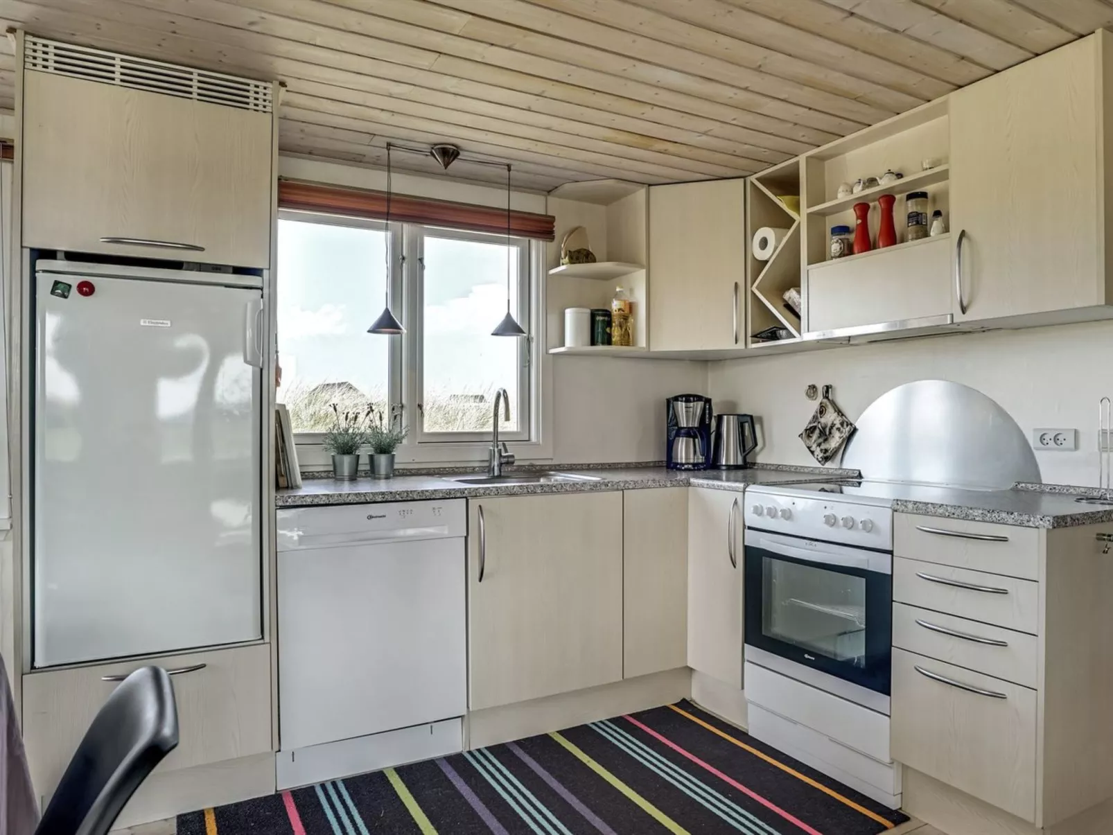 "Fabiana" - 350m from the sea-Binnen