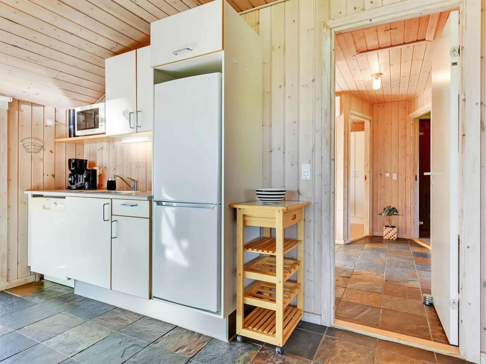 "Alexis" - 250m from the sea-Binnen