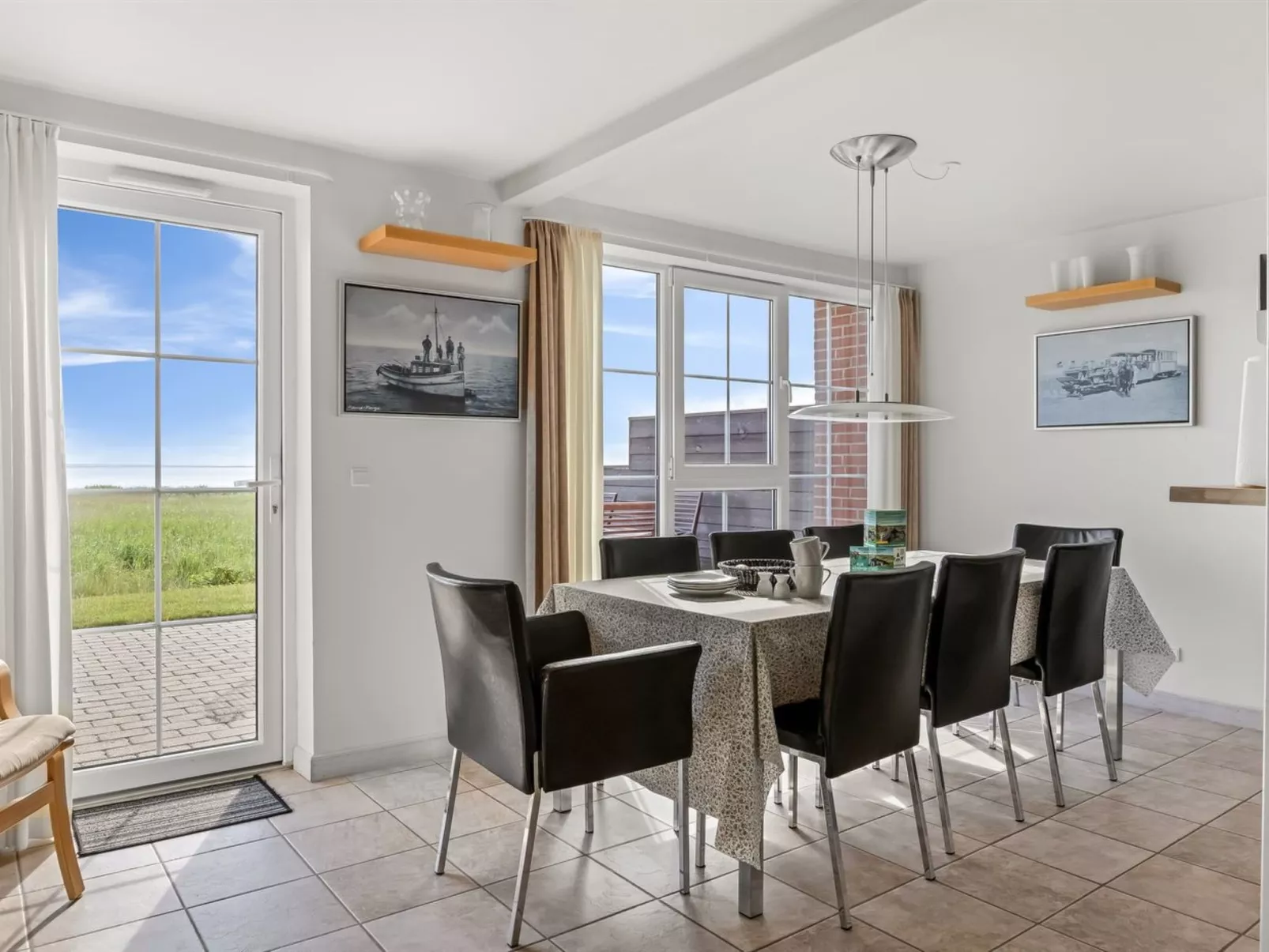 "Henrietta" - 3.5km from the sea-Binnen