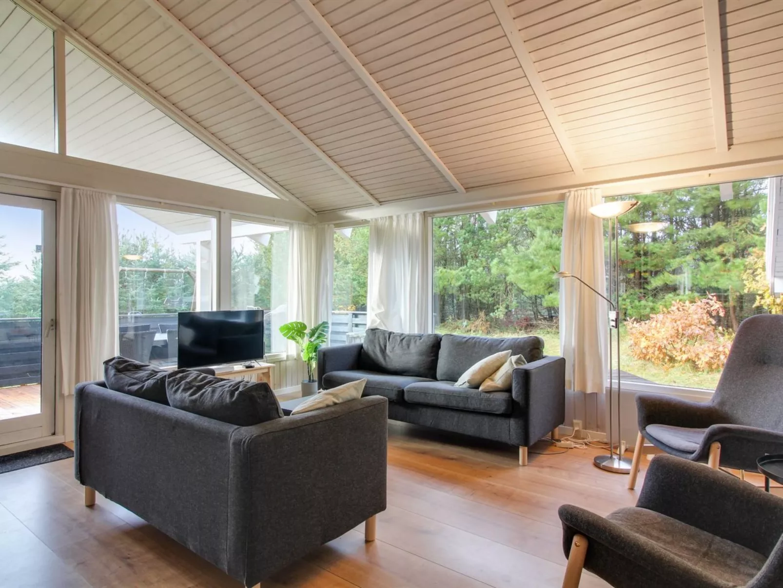 "Kragh" - 950m from the sea-Binnen