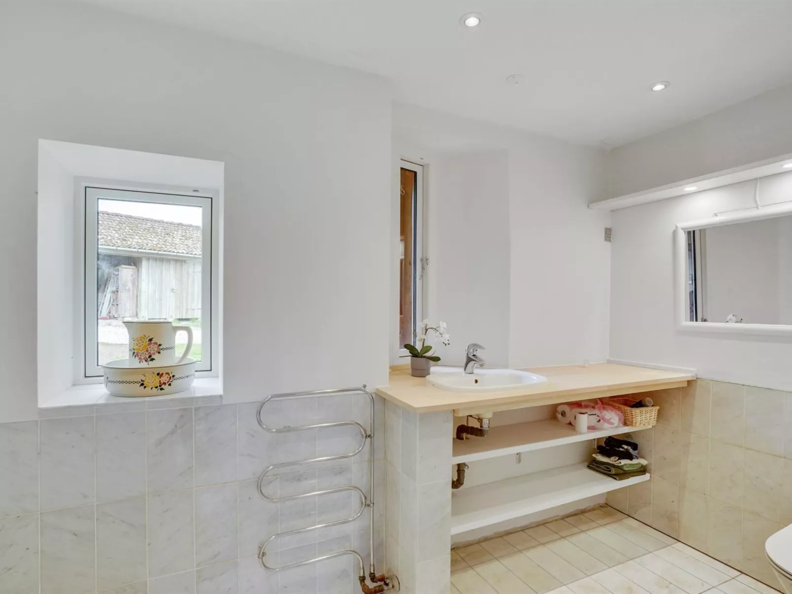 "Nella" - 1.2km from the sea-Binnen