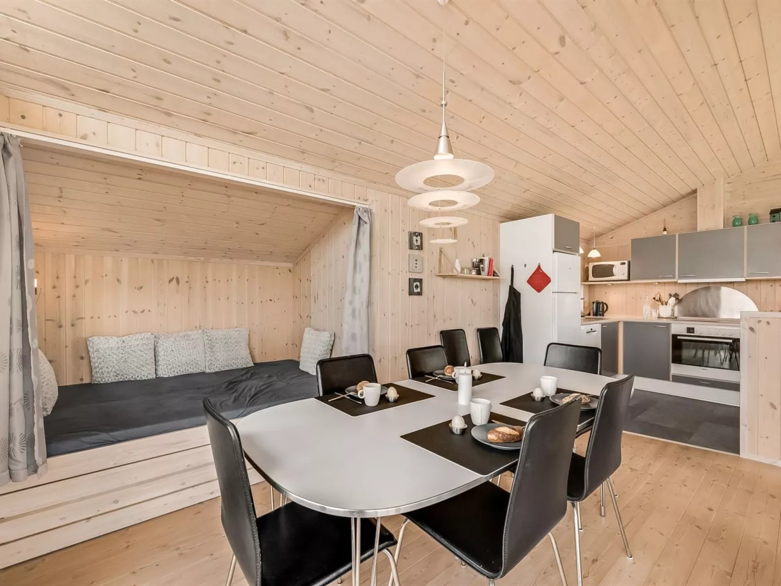 "Lucio" - 350m to the fjord-Binnen