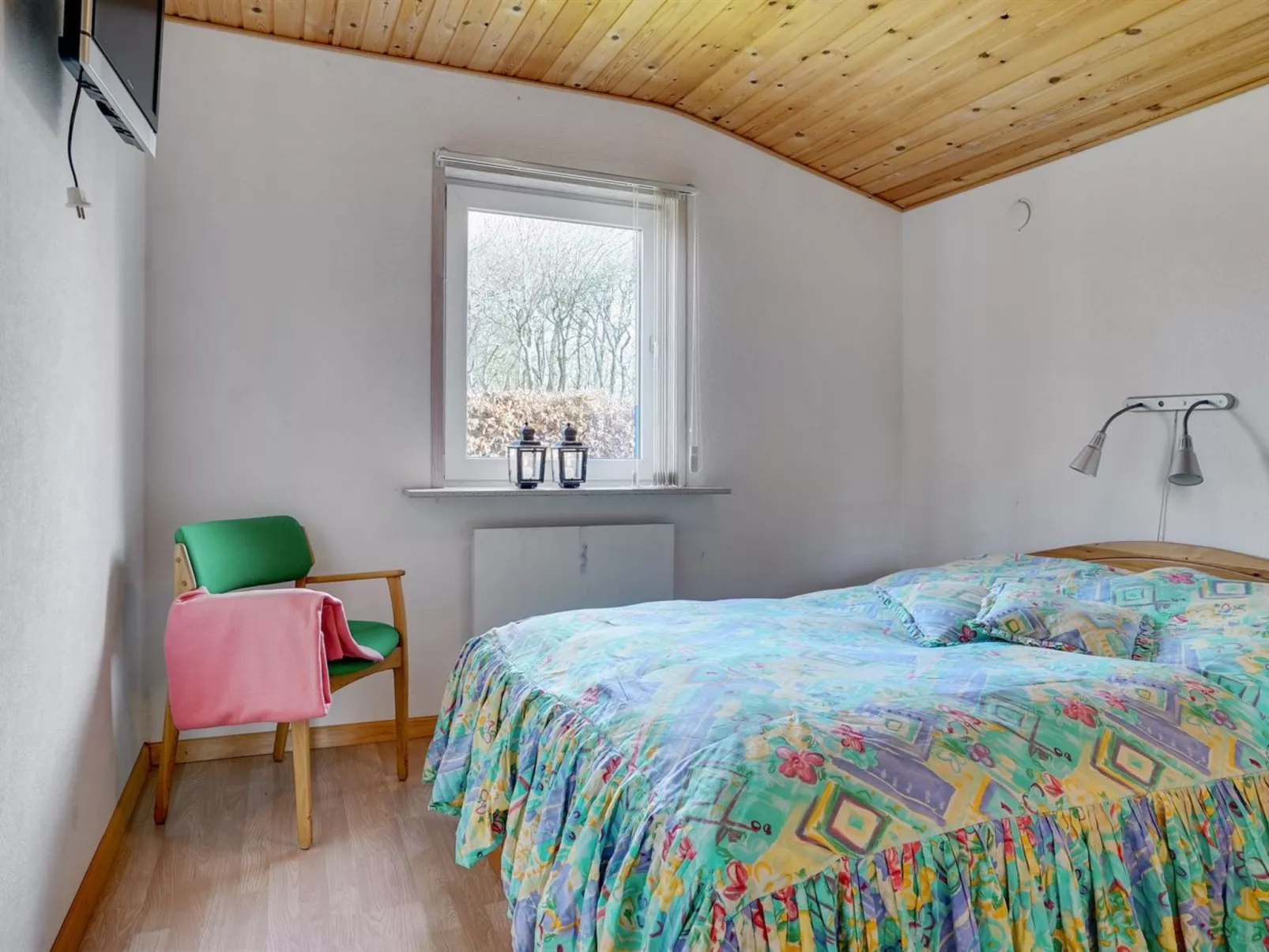 "Anselma" - 800m to the fjord-Binnen