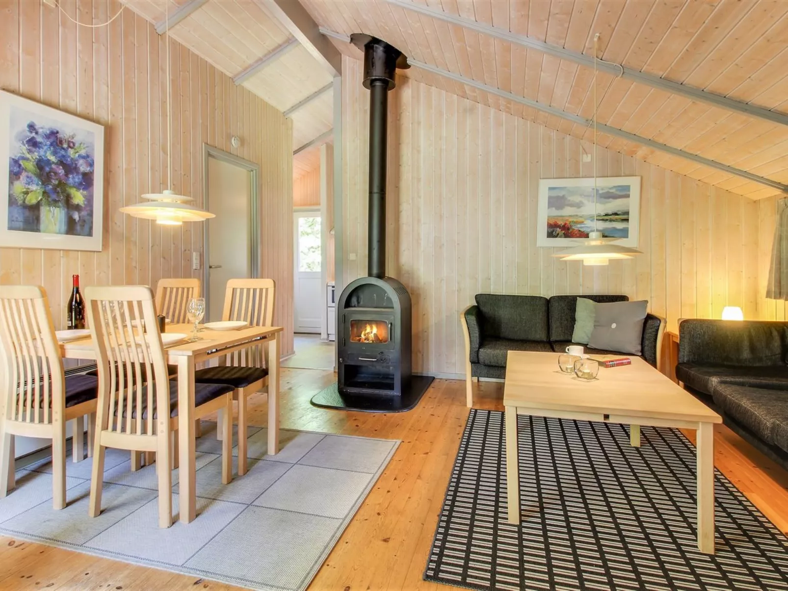 "Frederikke" - 28km from the sea-Binnen