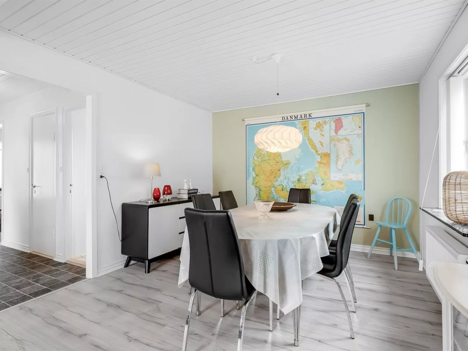 "Eluisa" - 300m from the sea-Binnen