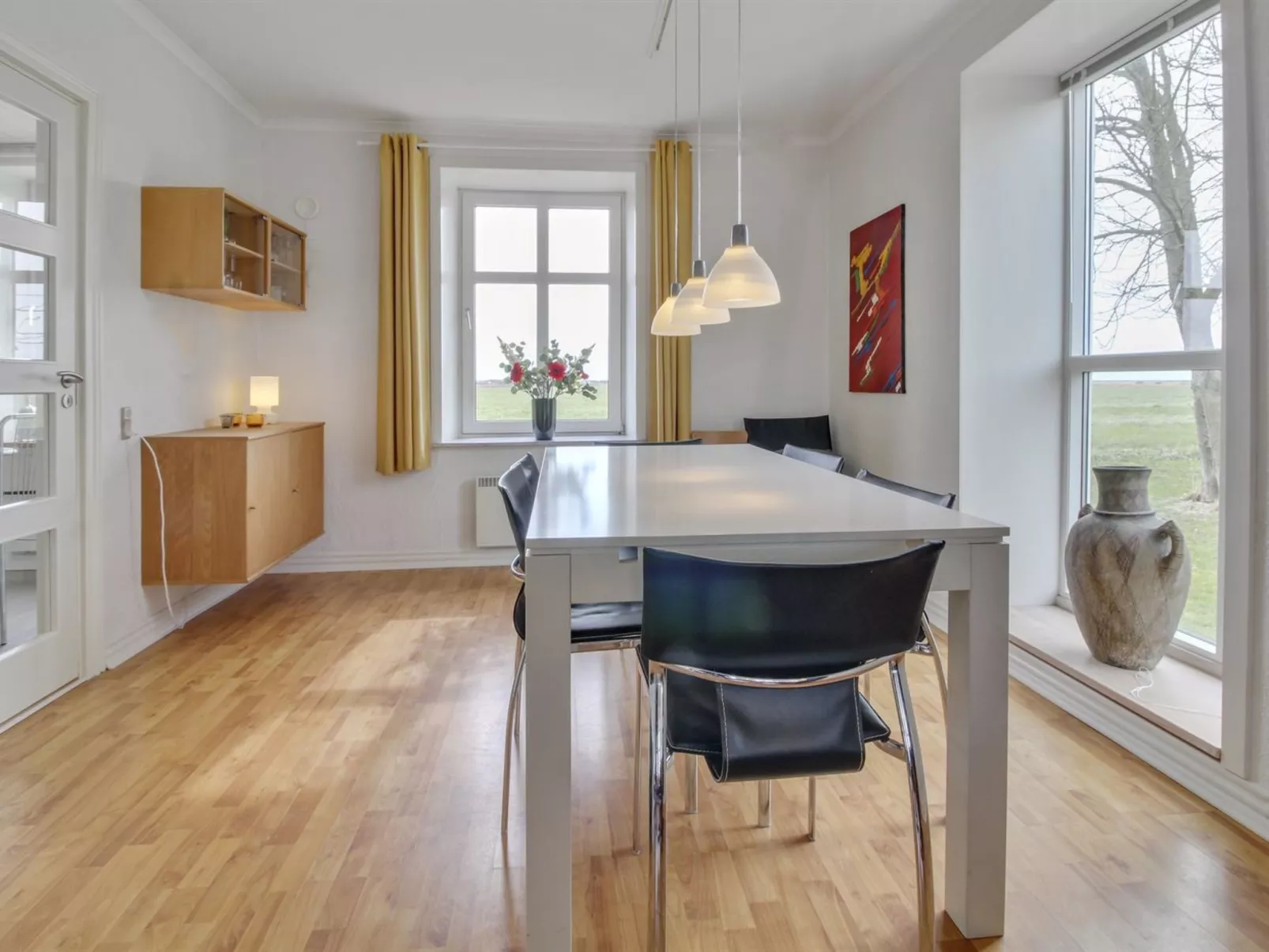 "Juuso" - 20km from the sea-Binnen