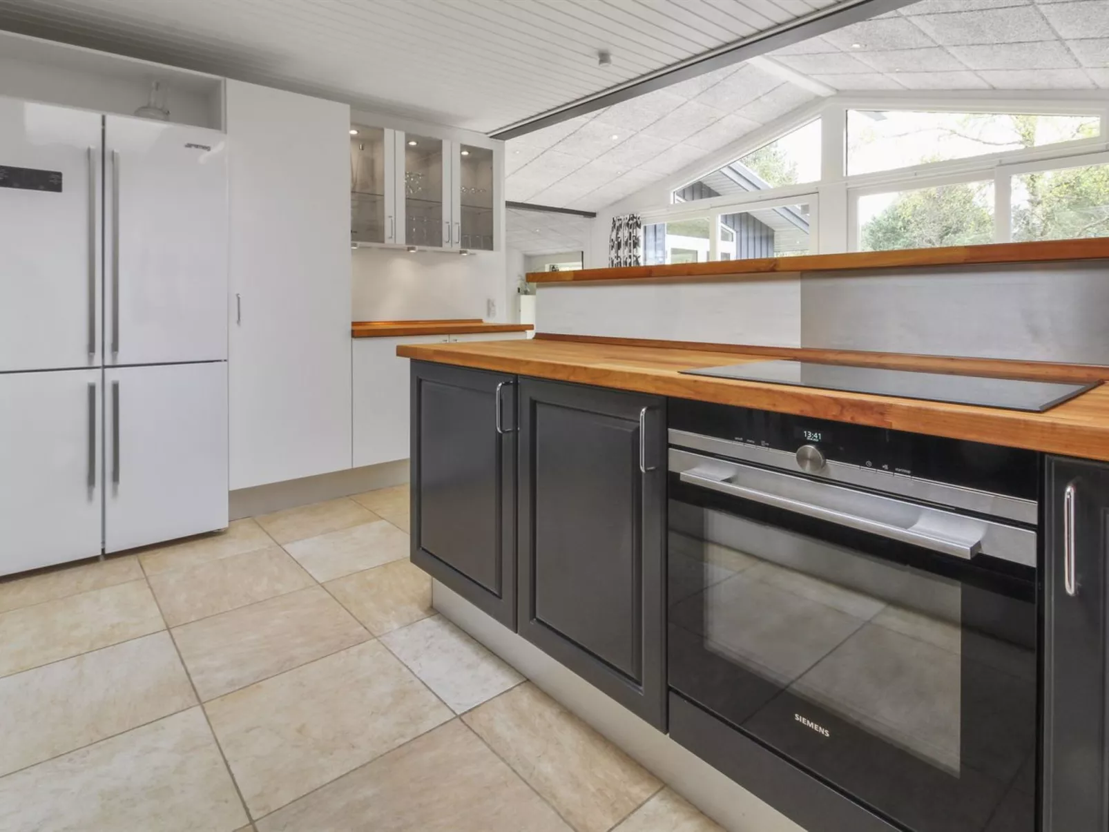 "Vieno" - 2.6km from the sea-Binnen