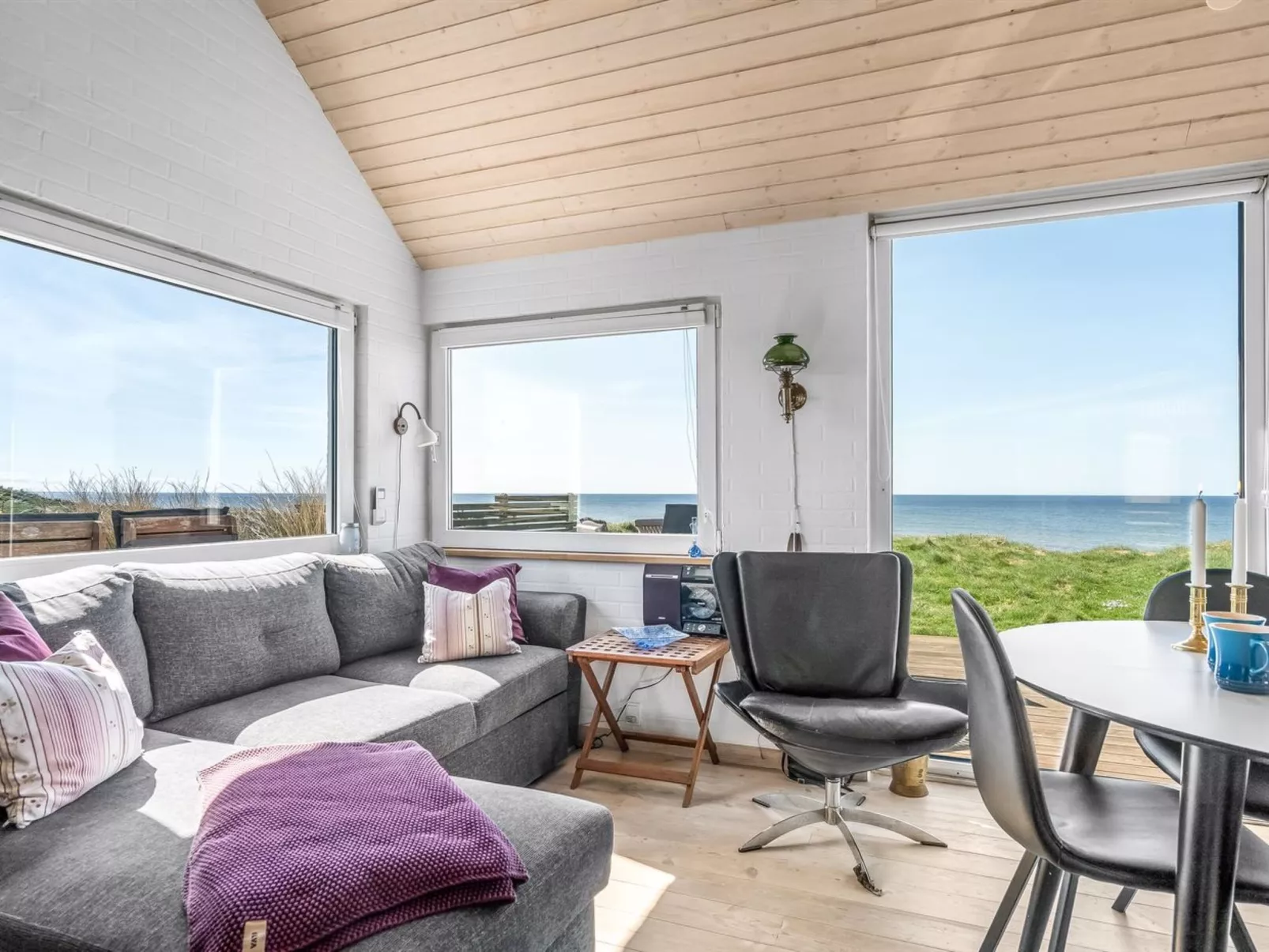 "Trifun" - 50m from the sea-Binnen