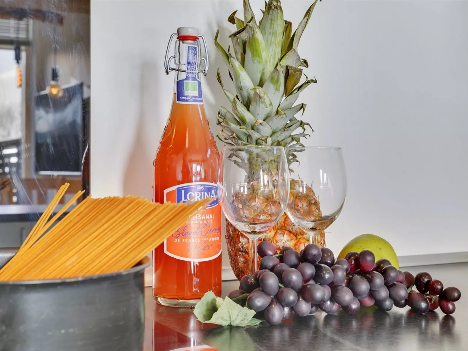 "Pirkko" - 100m from the sea-Binnen