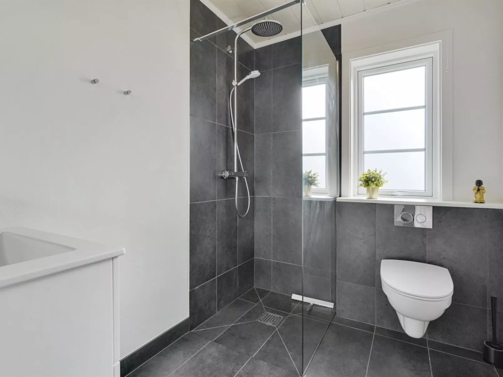 "Harrieth" - 16km from the sea-Binnen