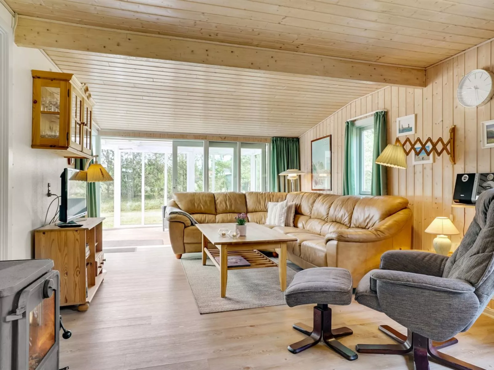 "Hughlek" - 900m from the sea-Binnen