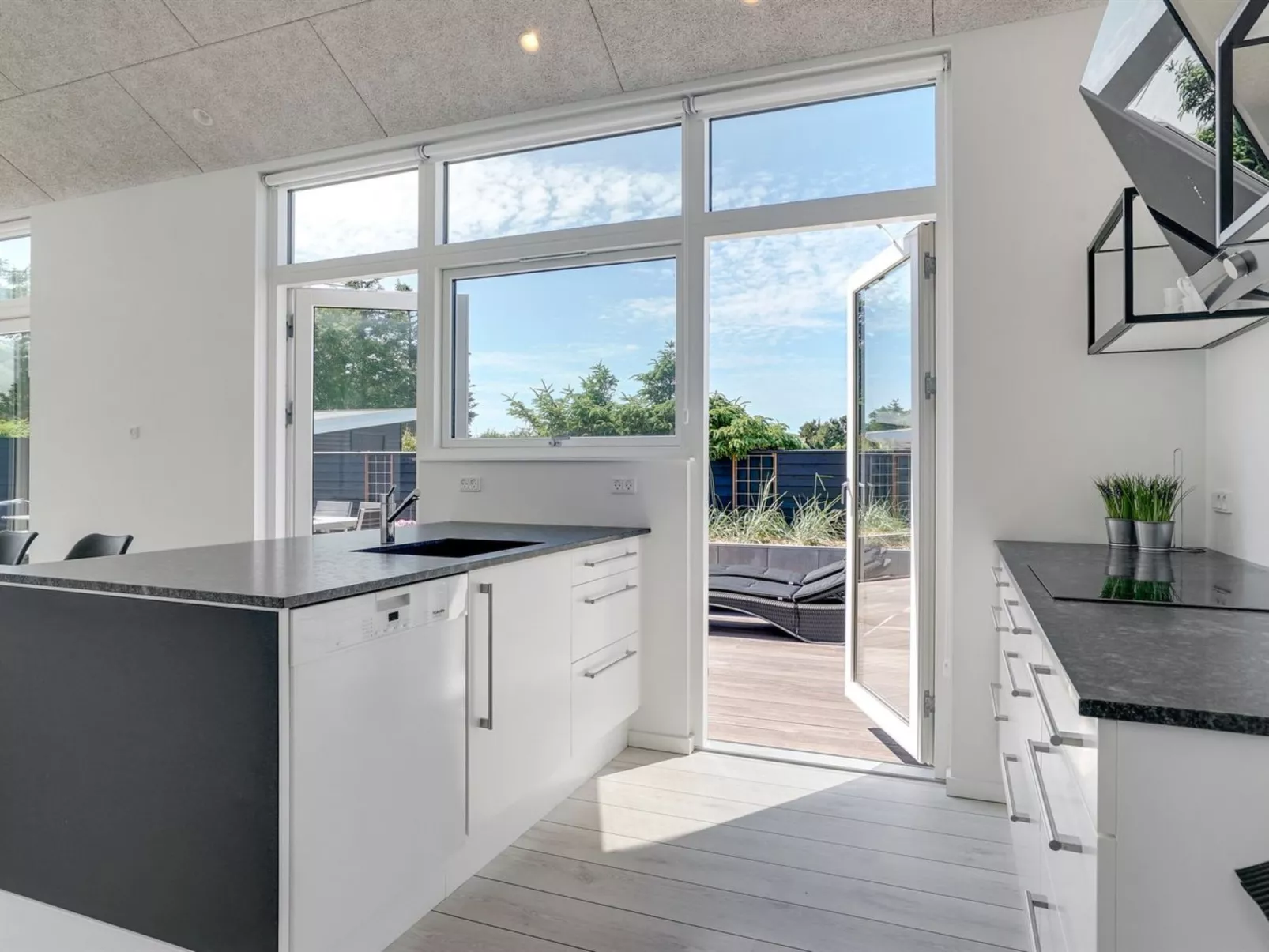 "Erk" - 700m from the sea-Binnen