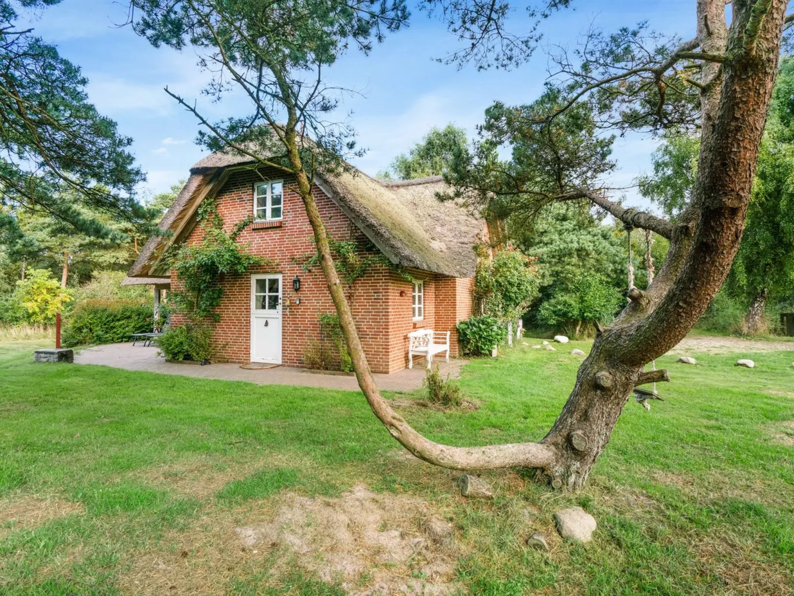 "Ariela" - 1.1km from the sea-Buiten