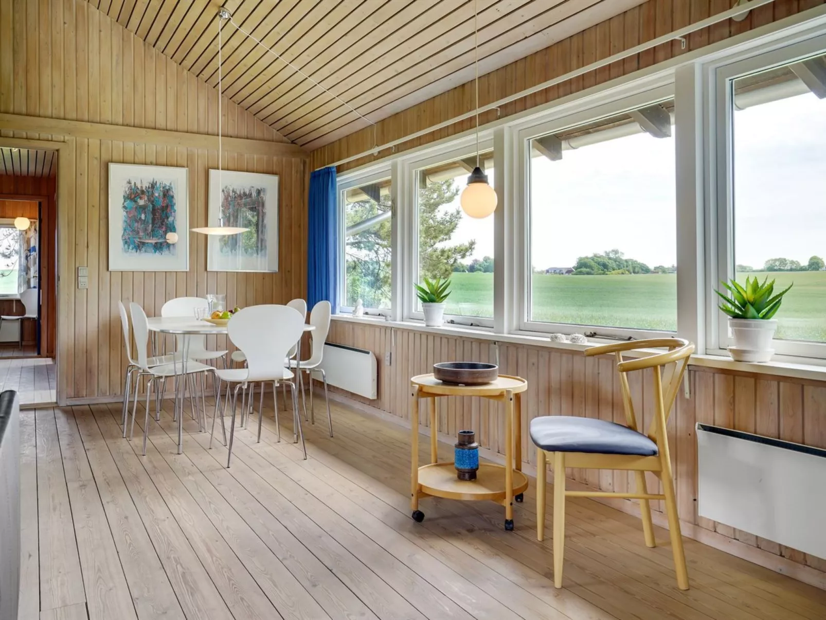 "Janne" - 400m from the sea-Binnen