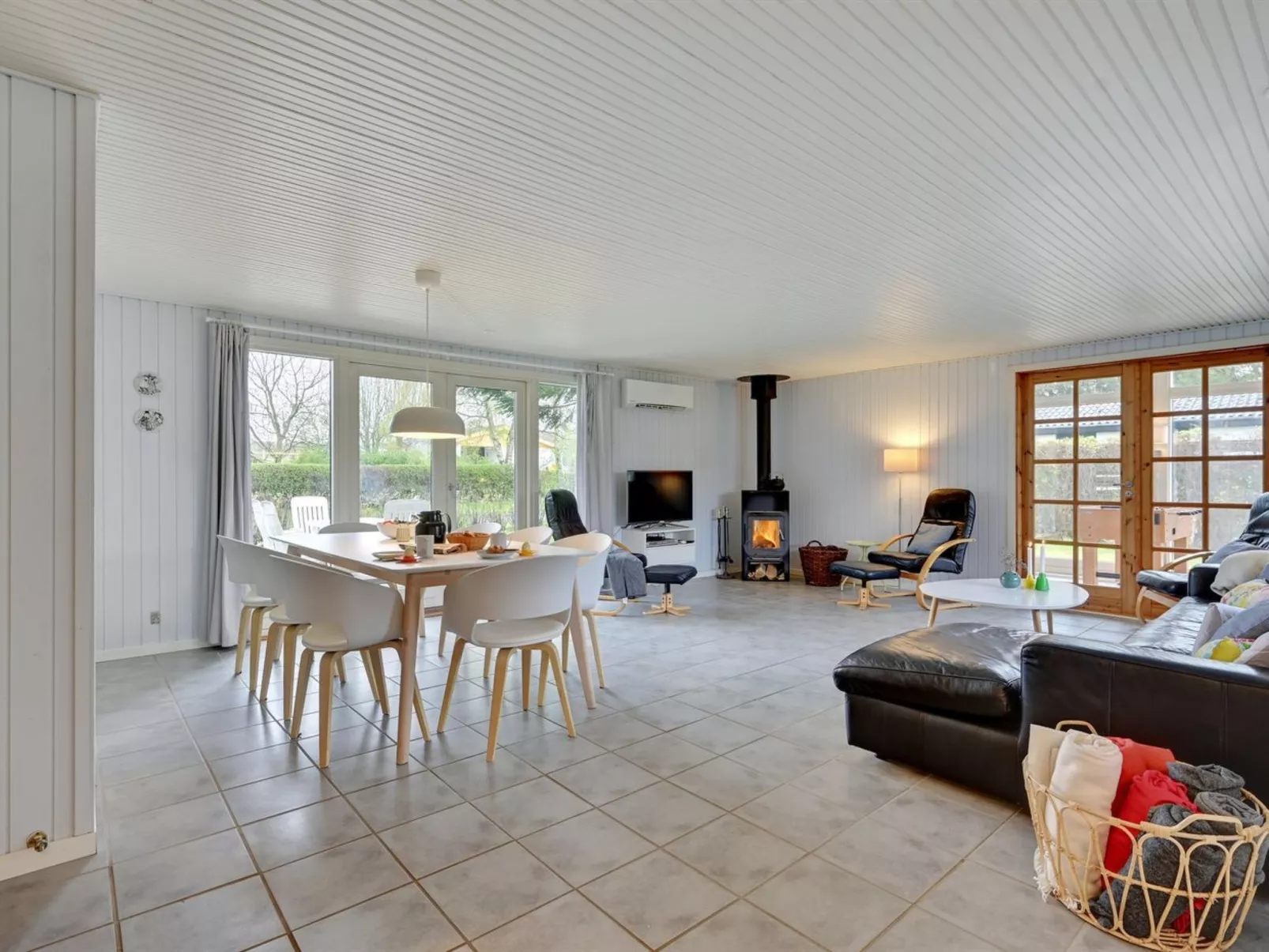 "Alrich" - 500m from the sea-Binnen