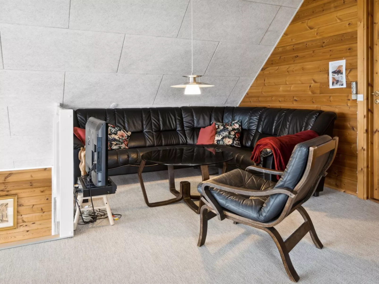 "Ginnie" - 300m from the sea-Buiten