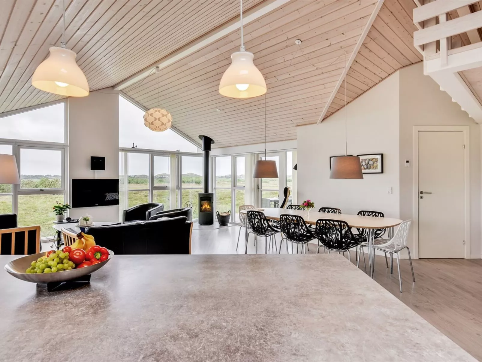 "Luzia" - 1.2km from the sea-Binnen