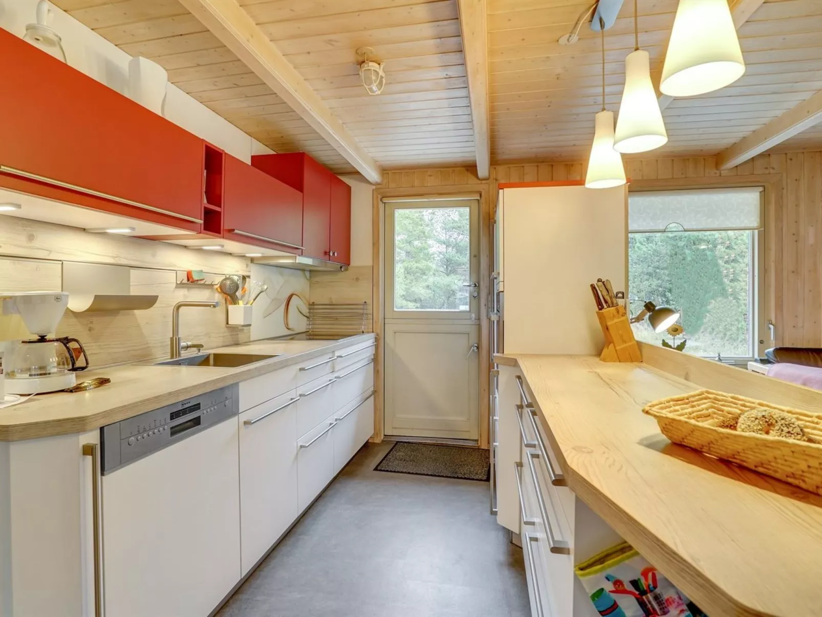 "Nandolf" - 3.5km from the sea-Binnen