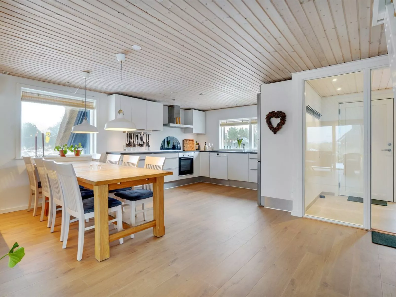 "Reiko" - 1.5km from the sea-Binnen