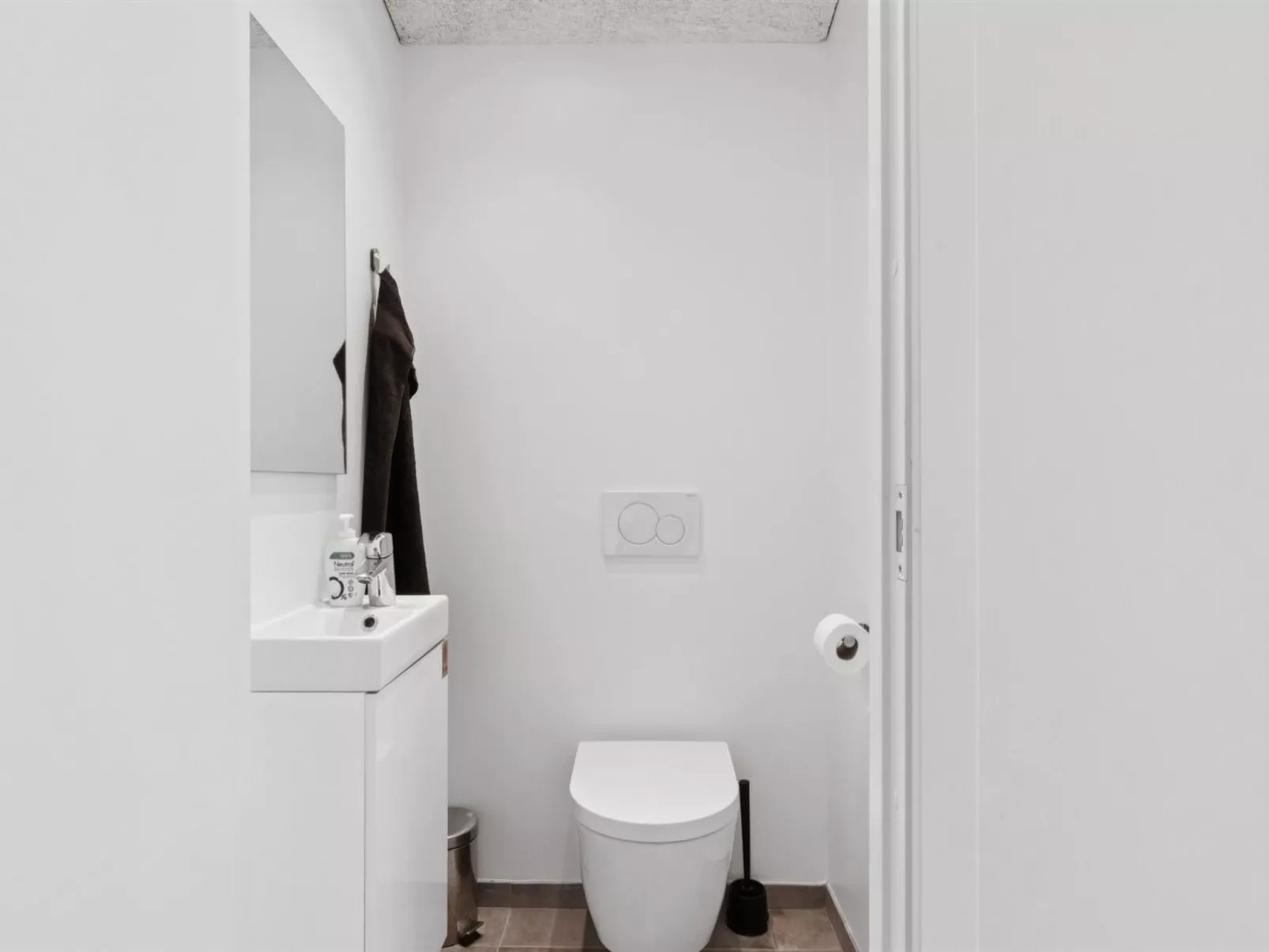 "Donco" - 600m from the sea-Binnen