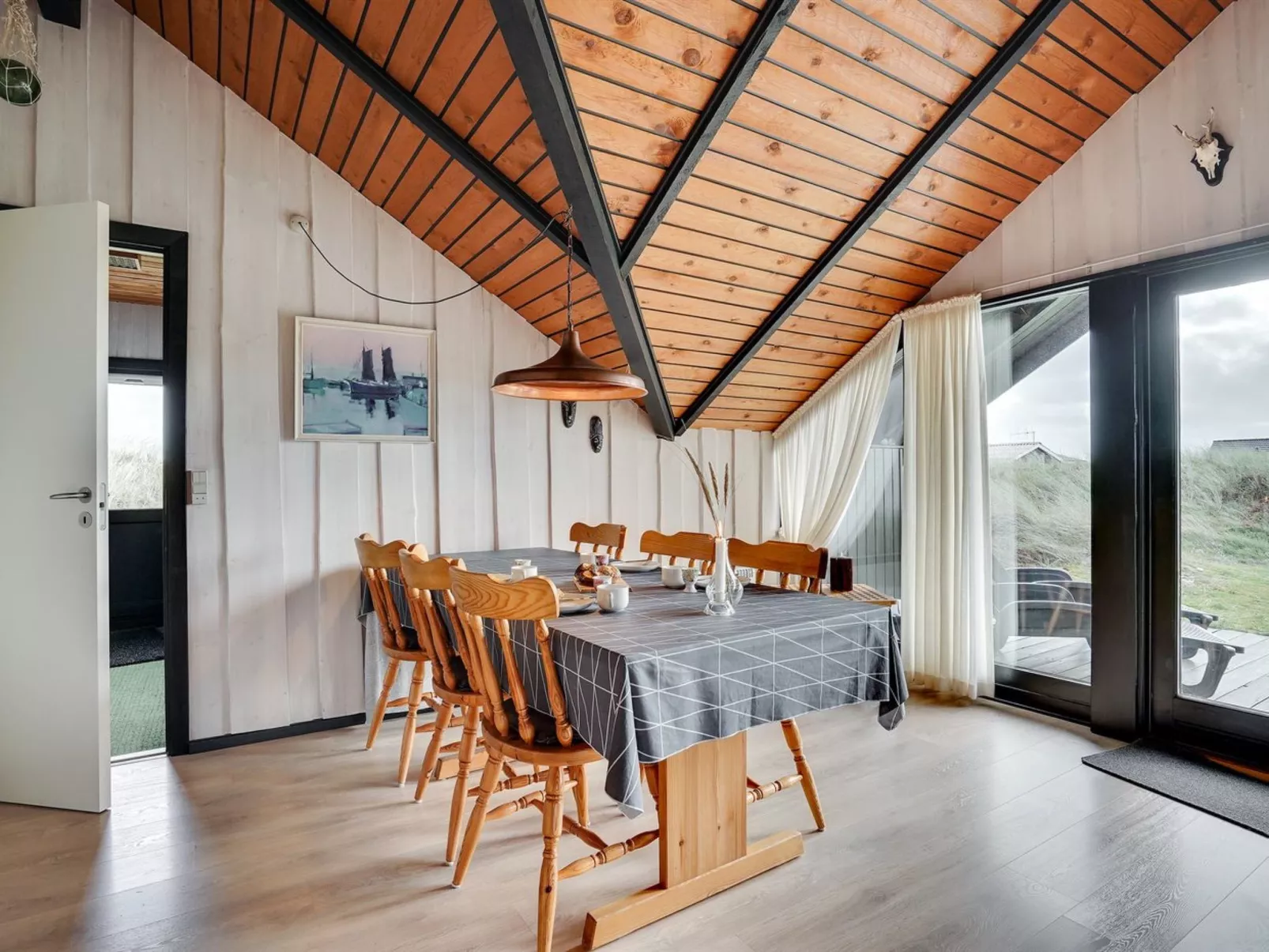 "Ardan" -  from the sea-Binnen