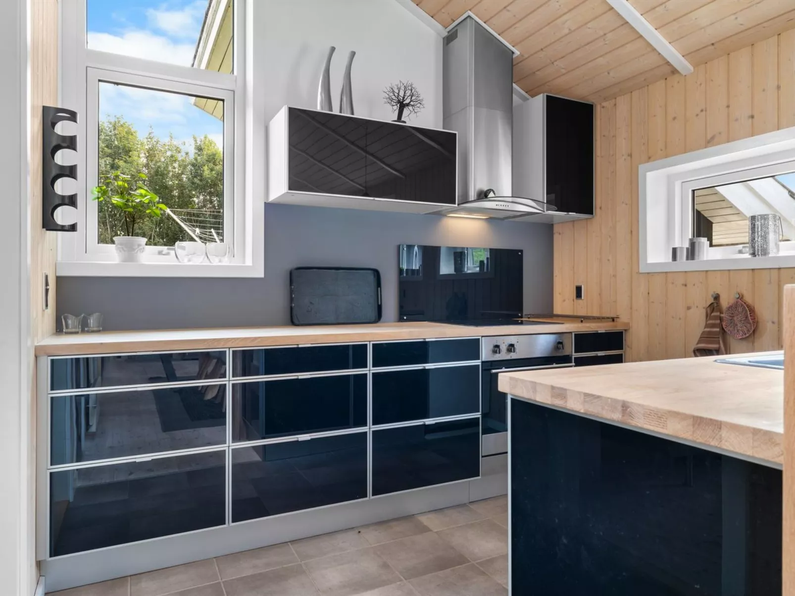 "Ønevus" - 550m from the sea-Binnen