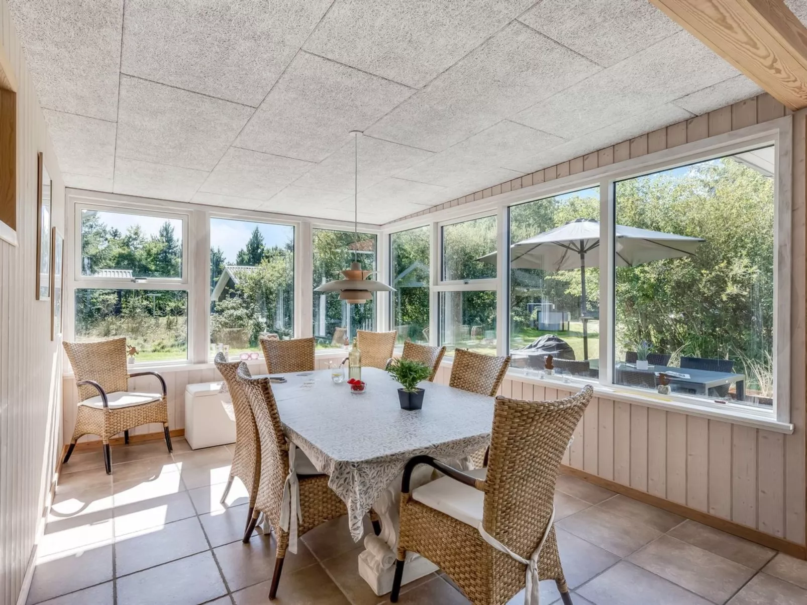 "Yall" - 1km from the sea-Binnen