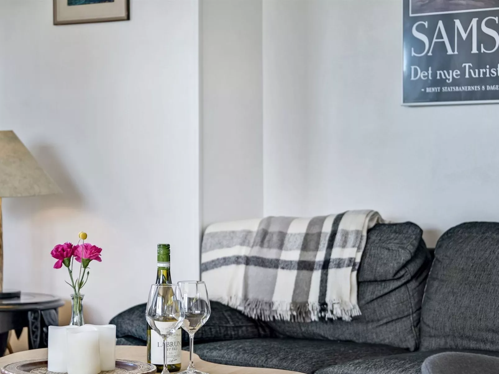 "Eldar" - 5m from the sea-Binnen