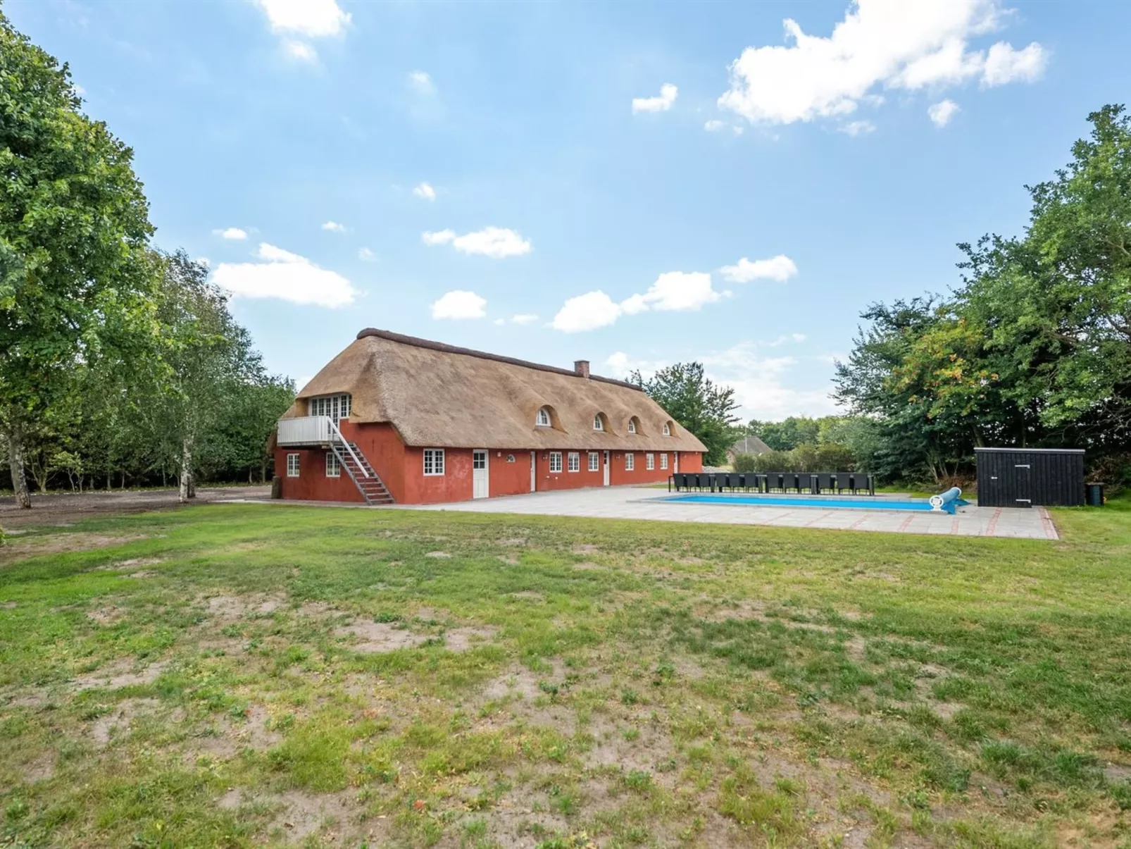 "Alitta" - 27km from the sea-Buiten