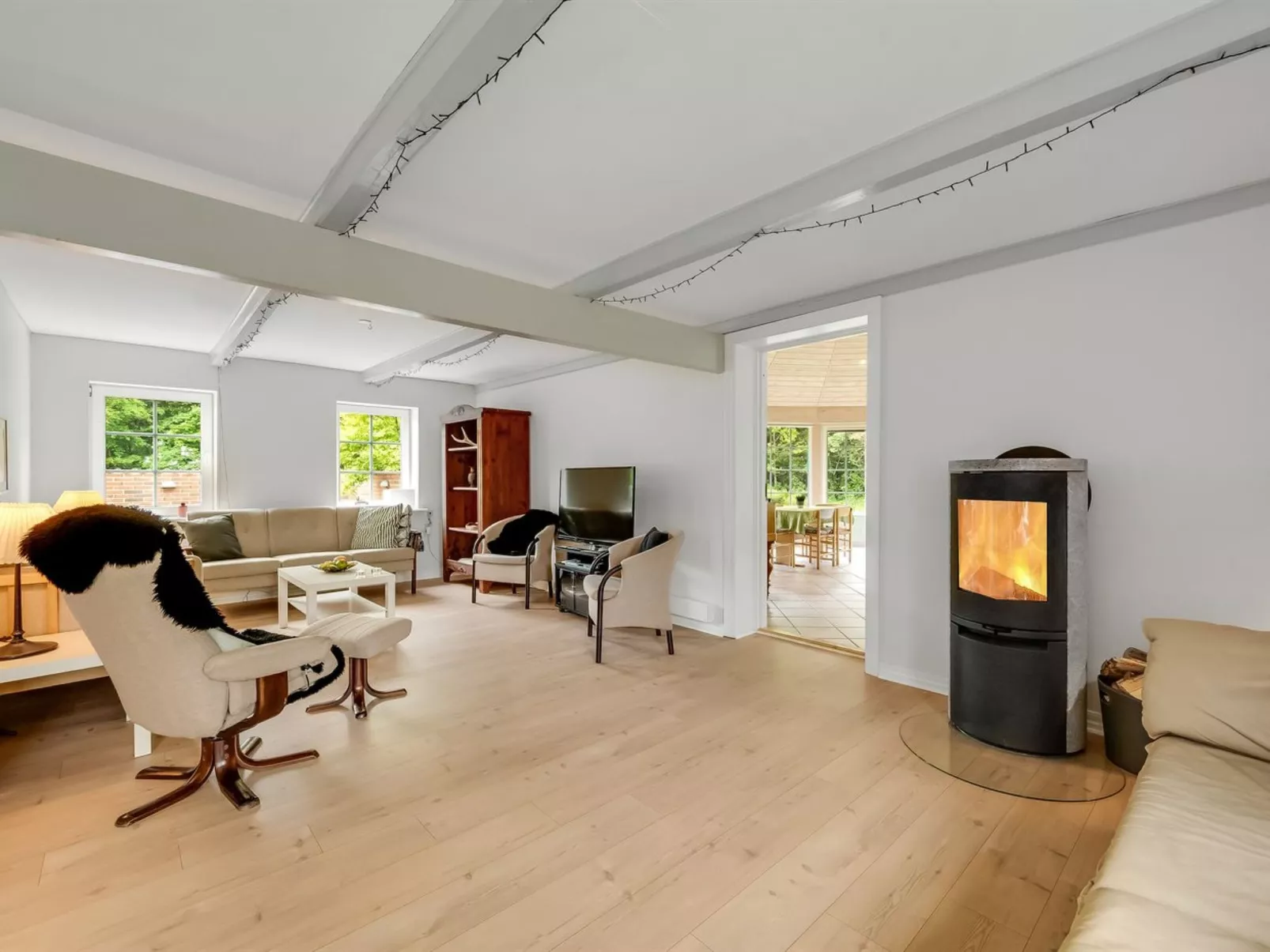 "Wilmar" - 1km to the fjord-Binnen