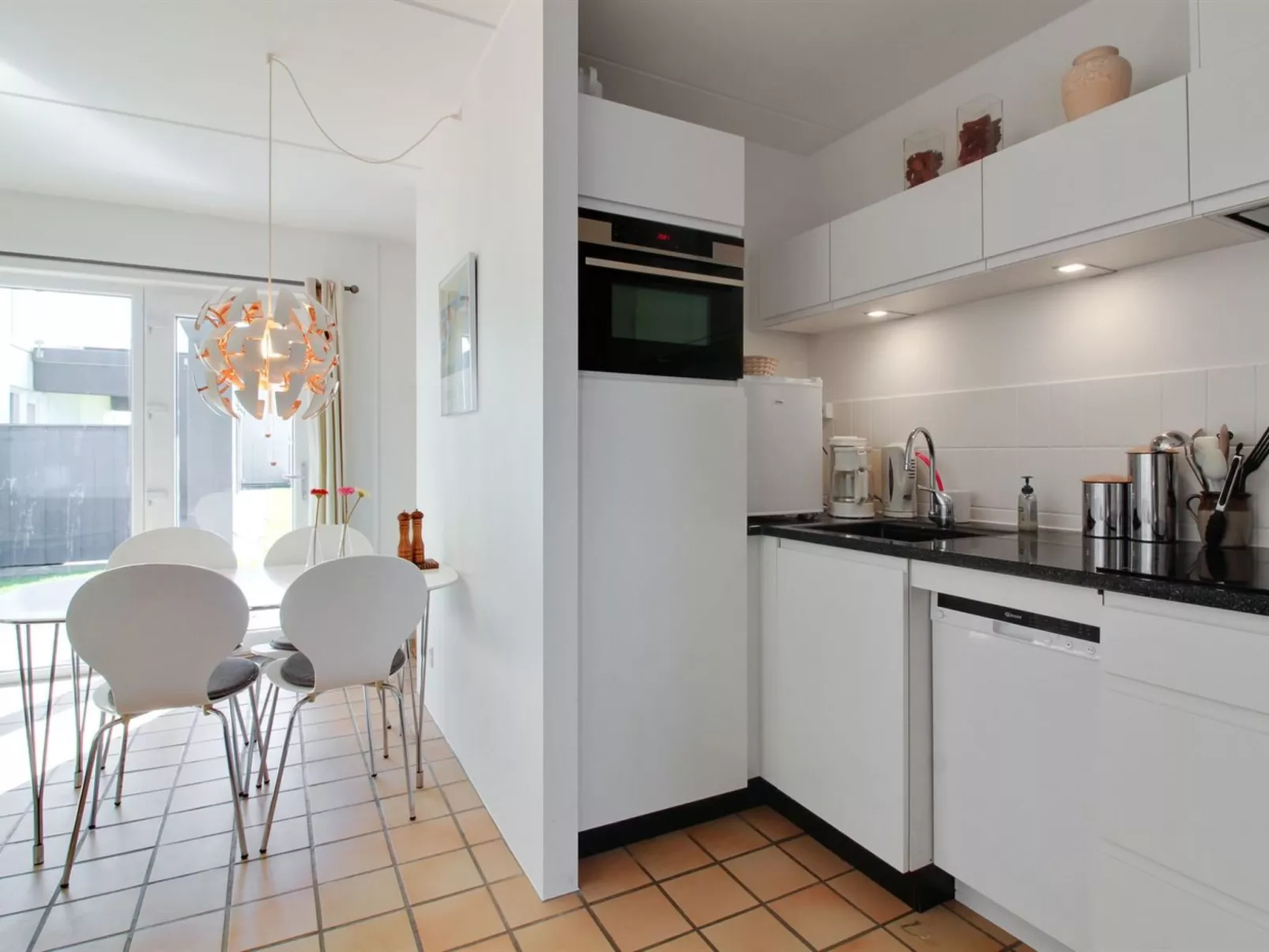 "Alimpij" - 150m from the sea-Binnen