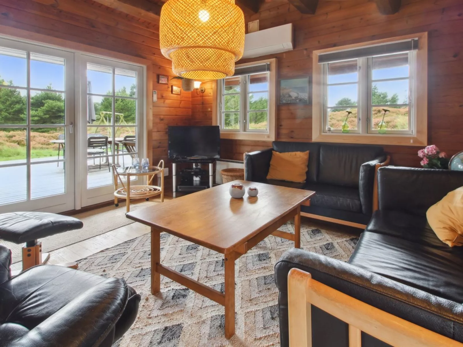 "Venild" - 1.9km from the sea-Binnen