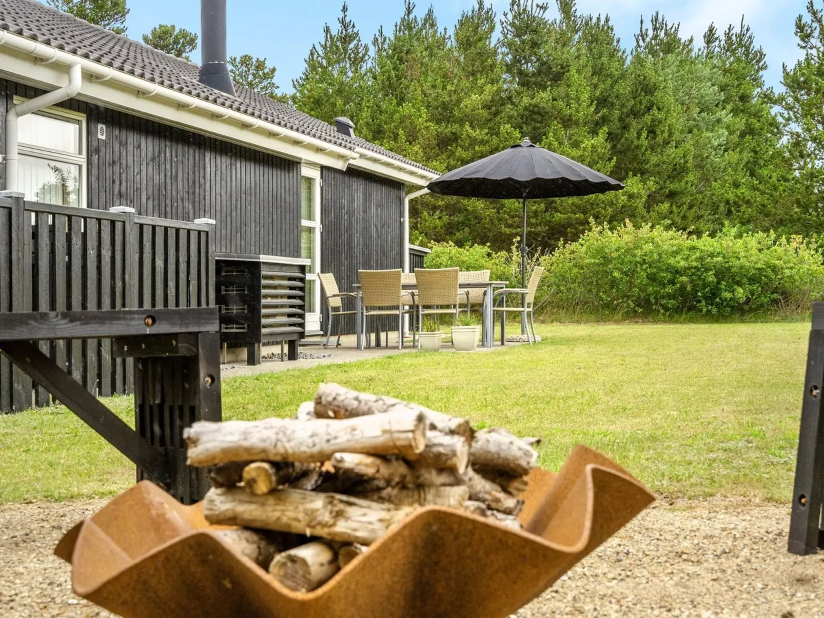 "Rekke" - 300m to the fjord-Buiten