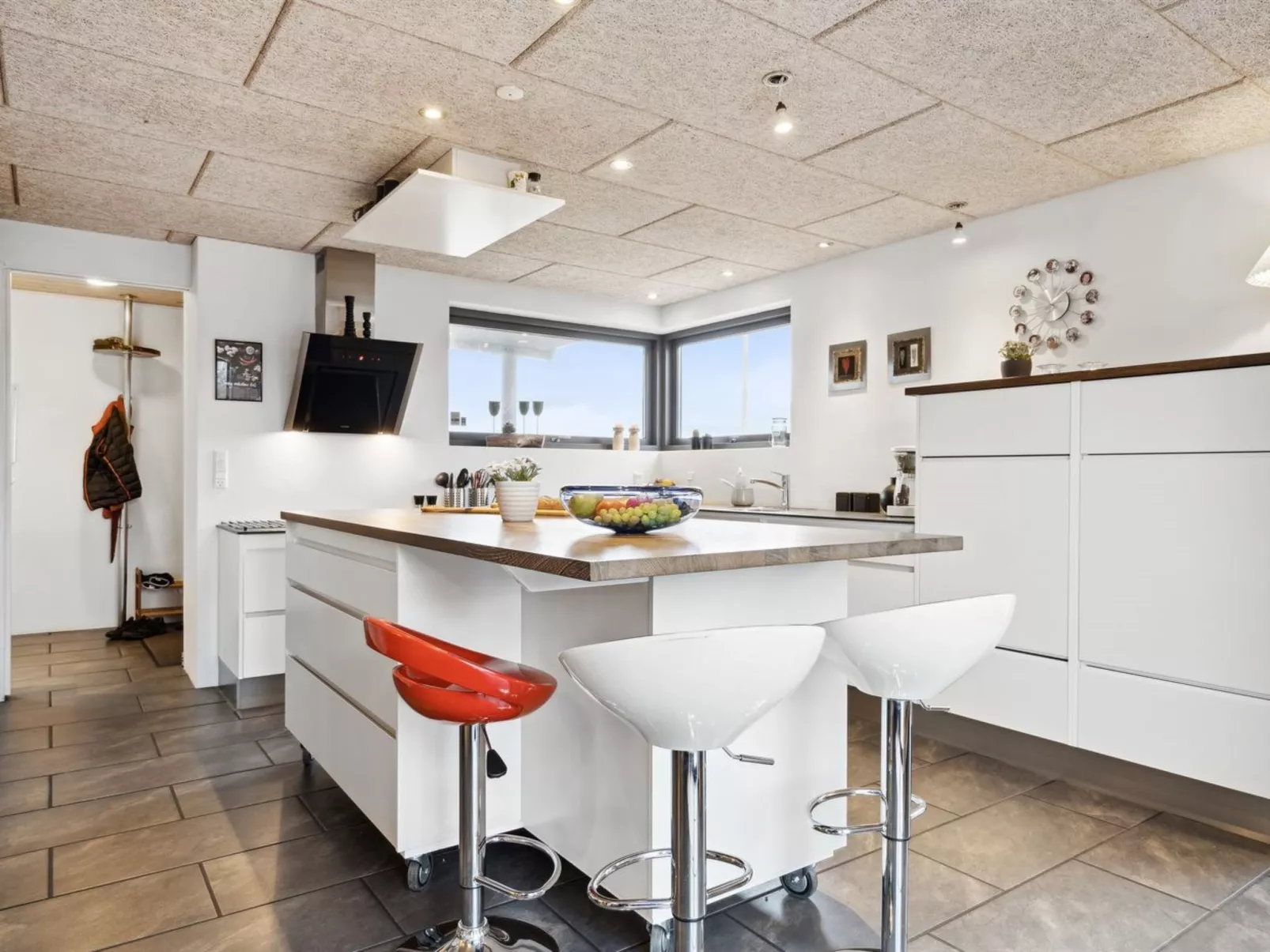 "Alona" - 90m from the sea-Binnen